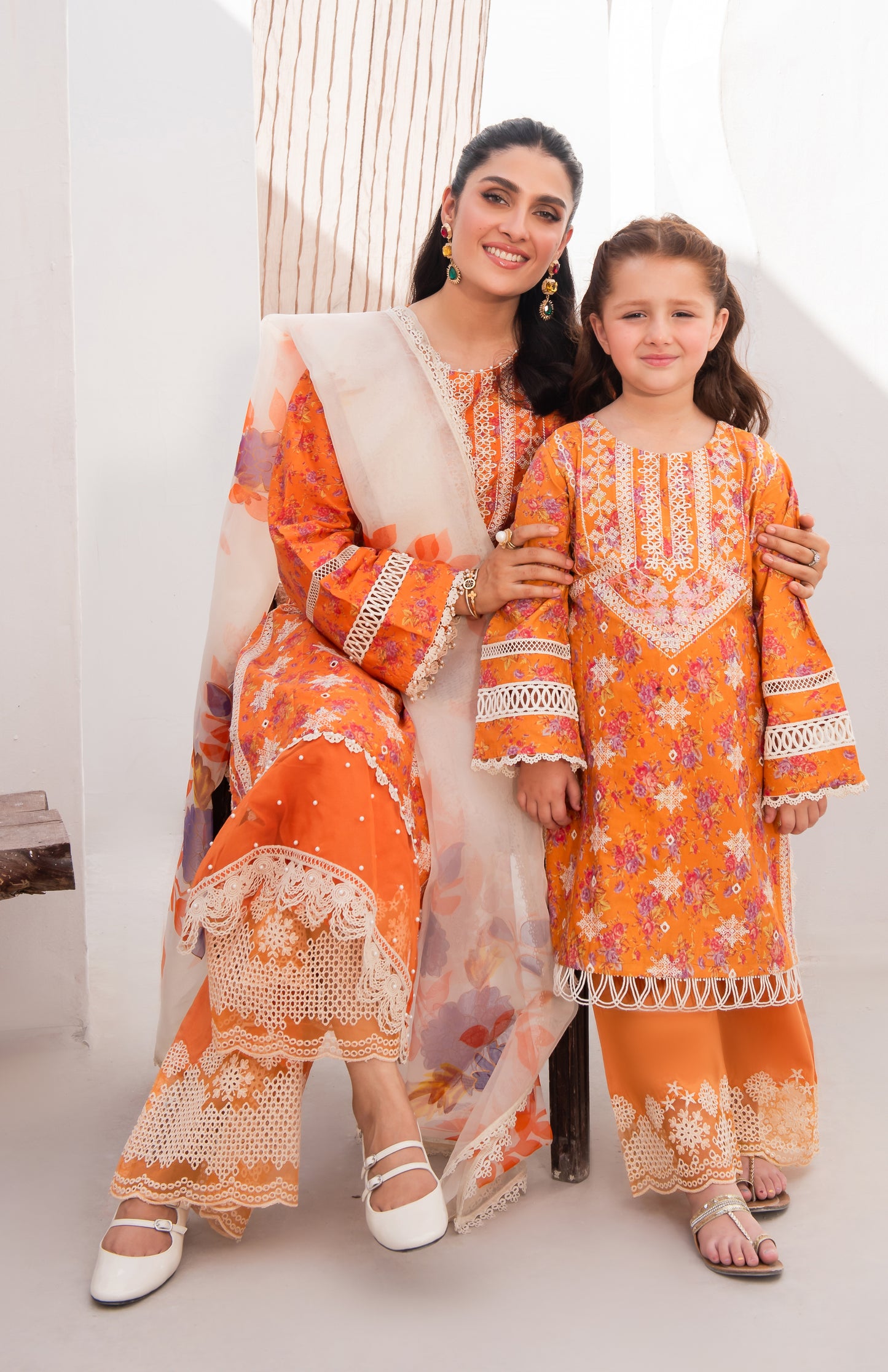 Ayeza Khan ft. Mona Eid Collection MAKG2