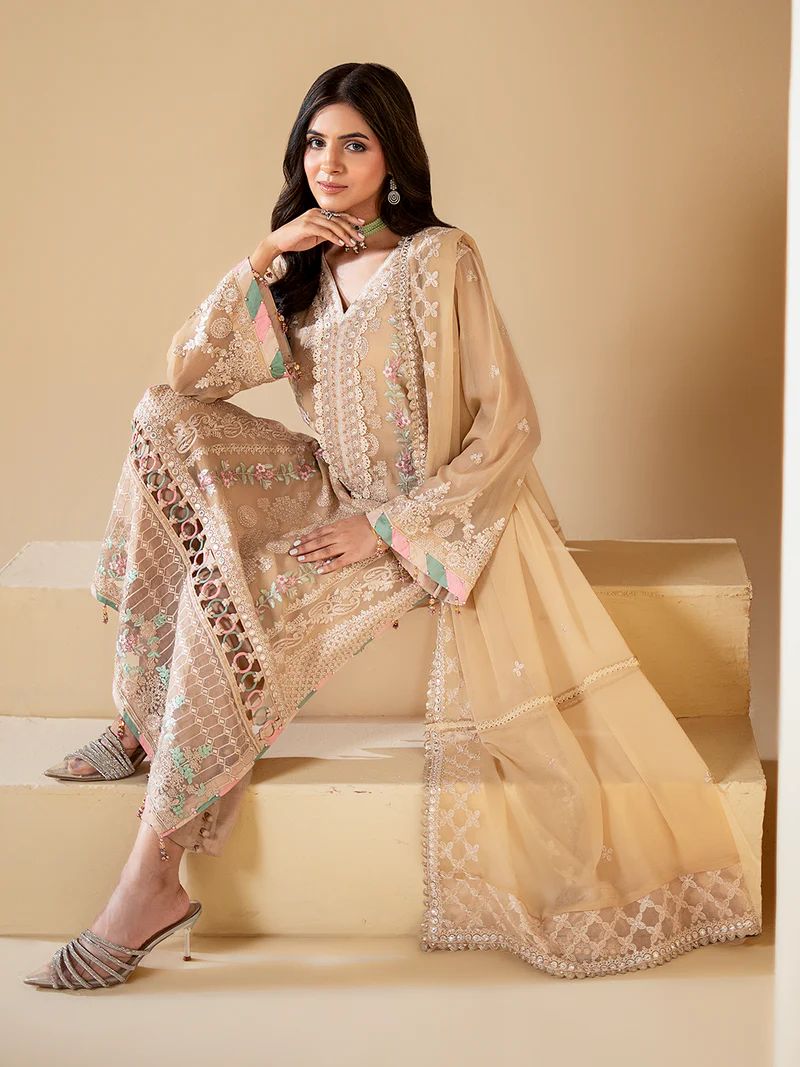 Sakeena Noire Embroidered Chiffon 3 Piece Suit – NSH1