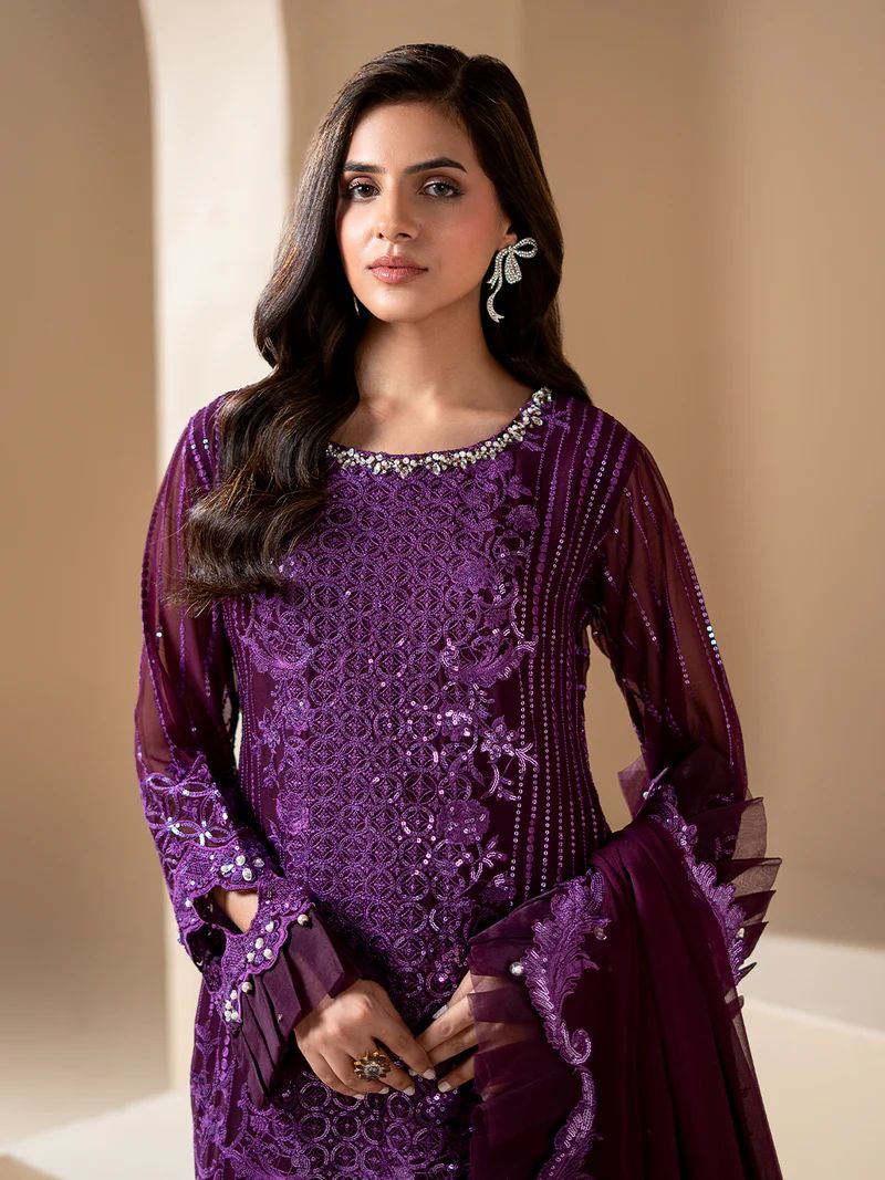 Sakeena Noire Embroidered Chiffon 3 Piece Suit – NSH6