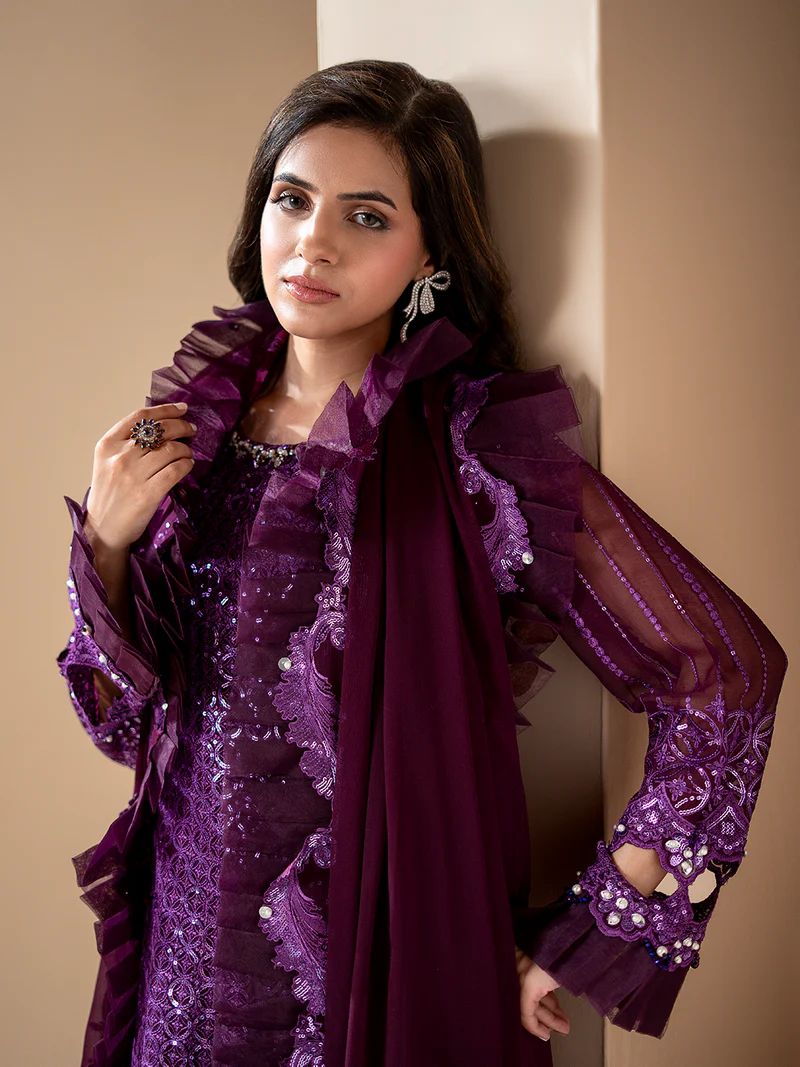 Sakeena Noire Embroidered Chiffon 3 Piece Suit – NSH6