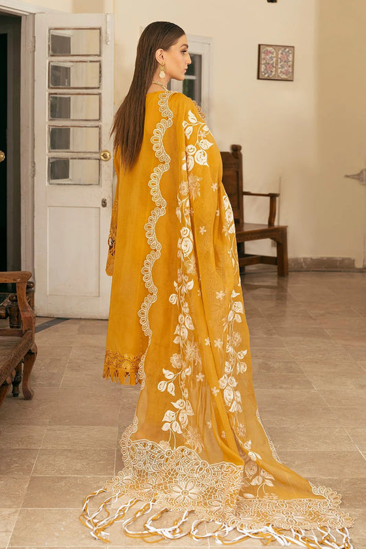 Baroque Swiss Voile Lawn 23 D06