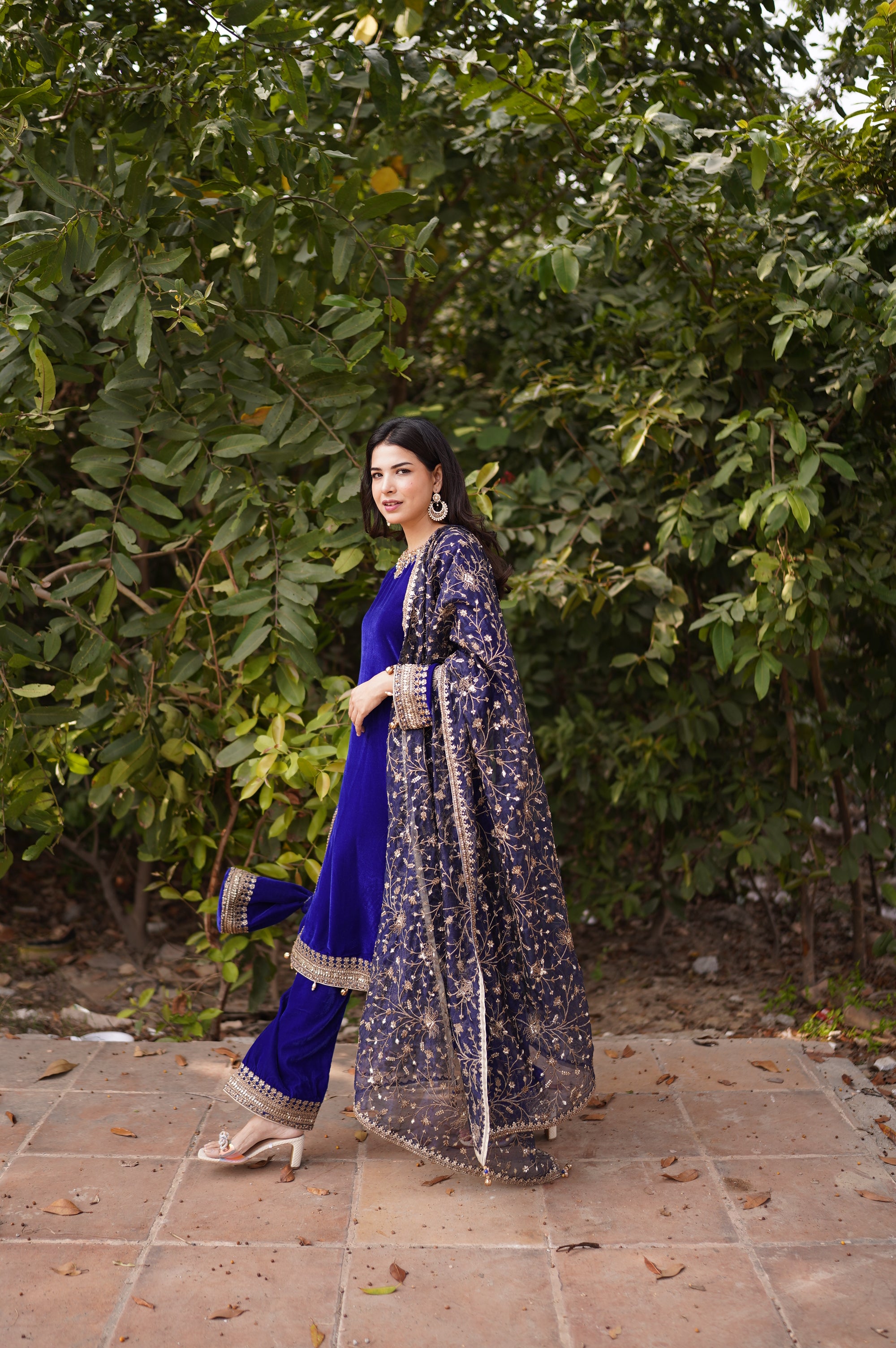 3pc Ready to Wear Embroidered Velvet Dress SL7