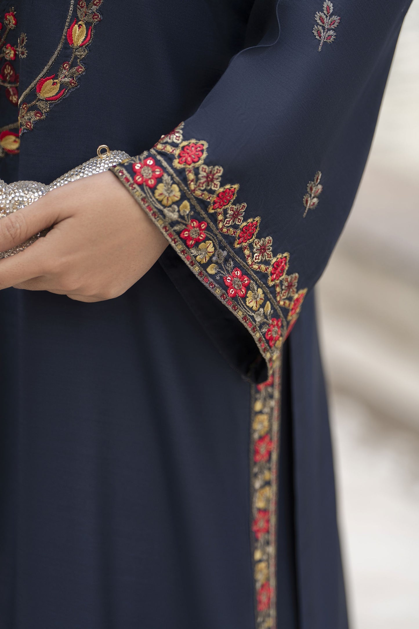 Glow by Hemline – Embroidered Viscose Ready to Wear 2PC Suit Glow6