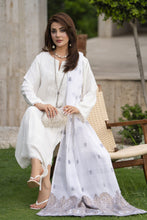 Aleezay 3pc White Linen Suit with Jacquard Dupatta – JAL7