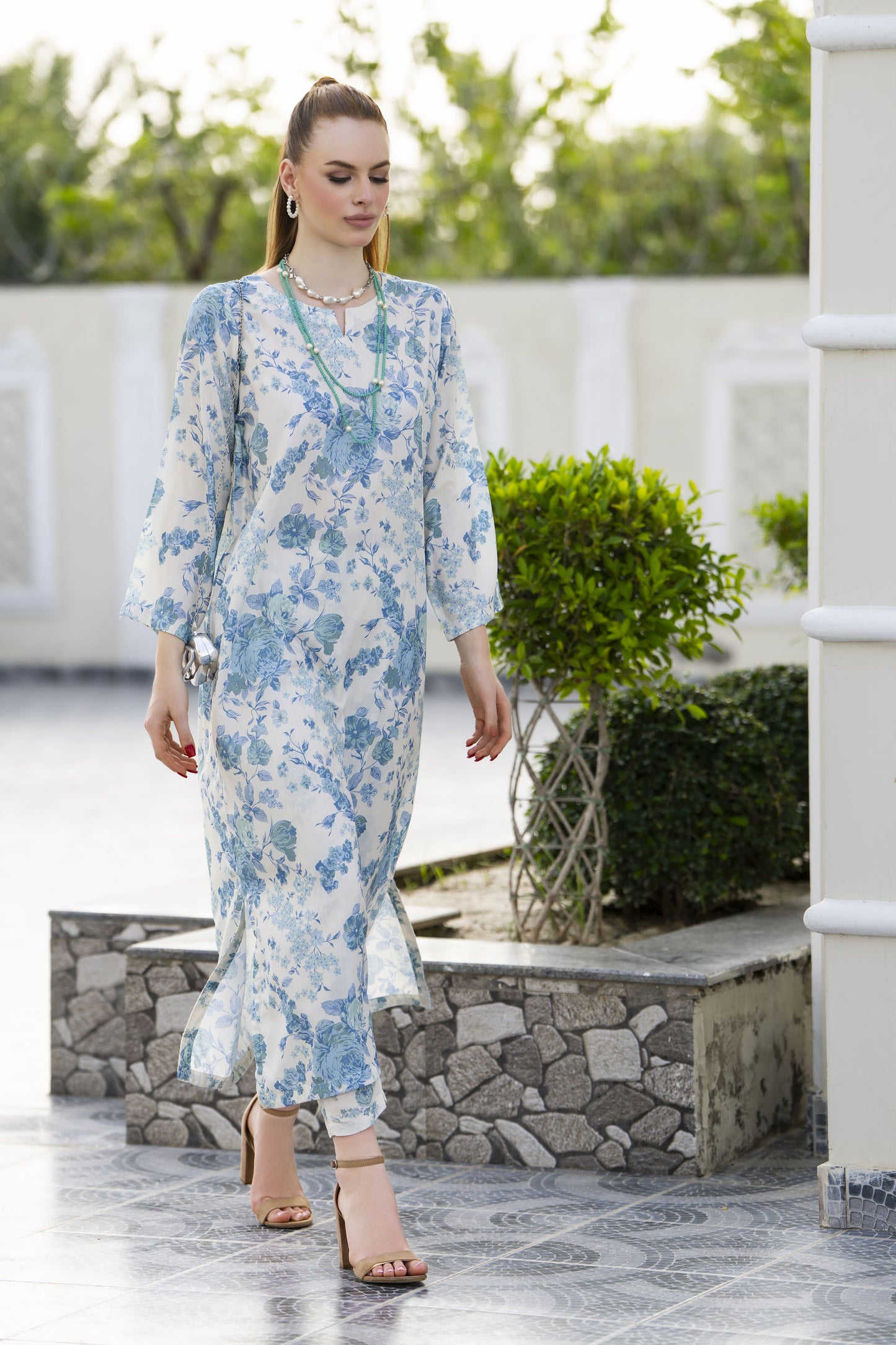 Sakeena Sheen Ivory & Blue Floral Printed Poly Raw Silk 2pc Kaftan – SHH2