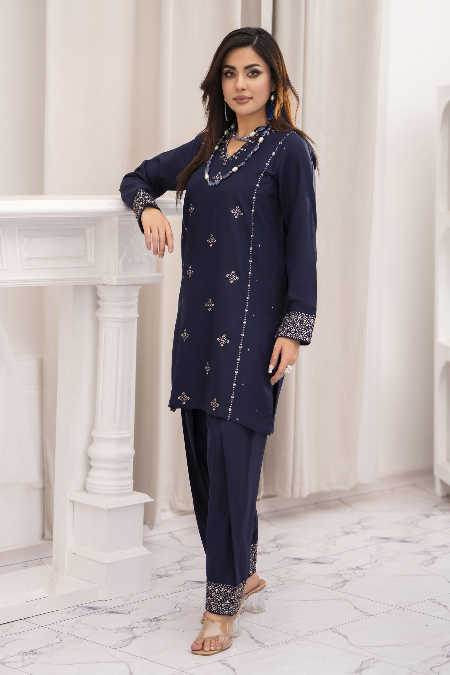 Miski FrostFit – Navy Embroidered Dhanak 2pc Pakistani Dress FFM6