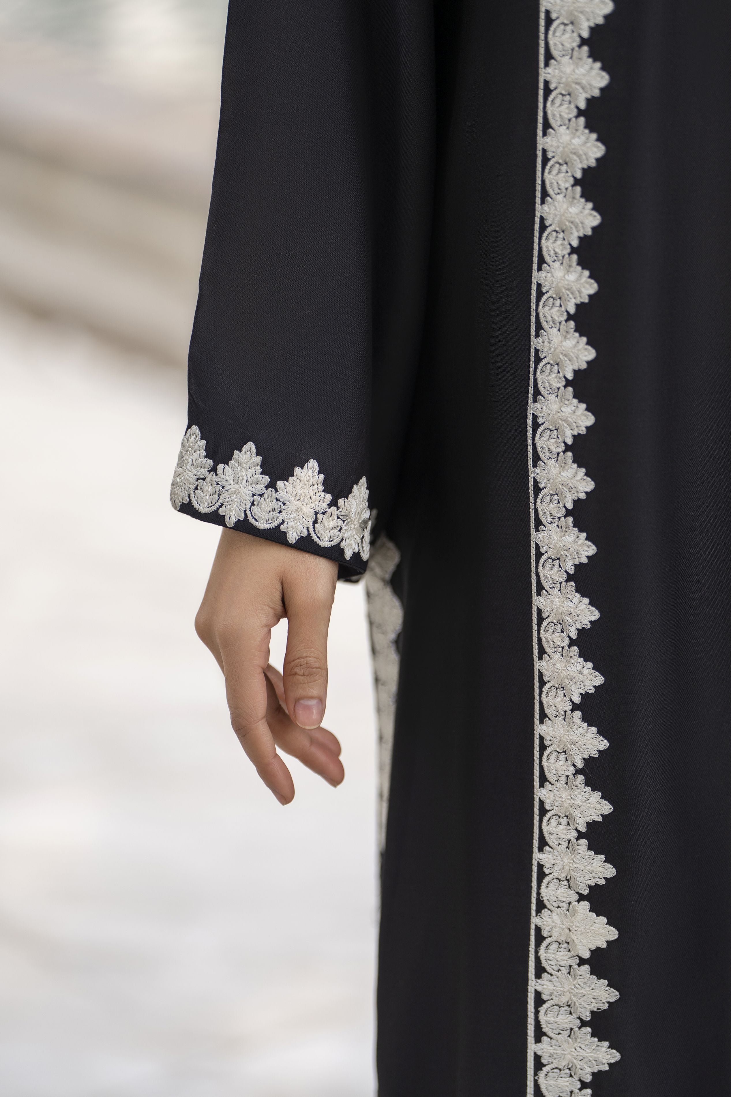 Glow by Hemline – Embroidered Viscose Ready-to-Wear 2PC Suit Glow1