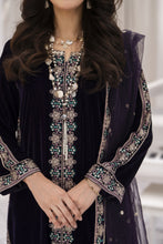 Makhmal by Gul Warun Deep Purple 3pc Velvet Embroidered Suit MBG9