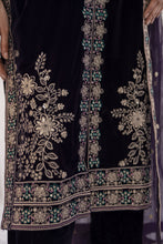 Makhmal by Gul Warun Deep Purple 3pc Velvet Embroidered Suit MBG9