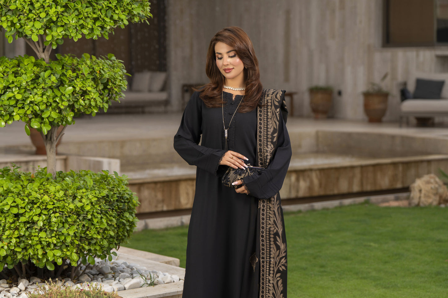 Aleezay 3pc Black Linen Suit with Gold Jacquard Dupatta – JAL9
