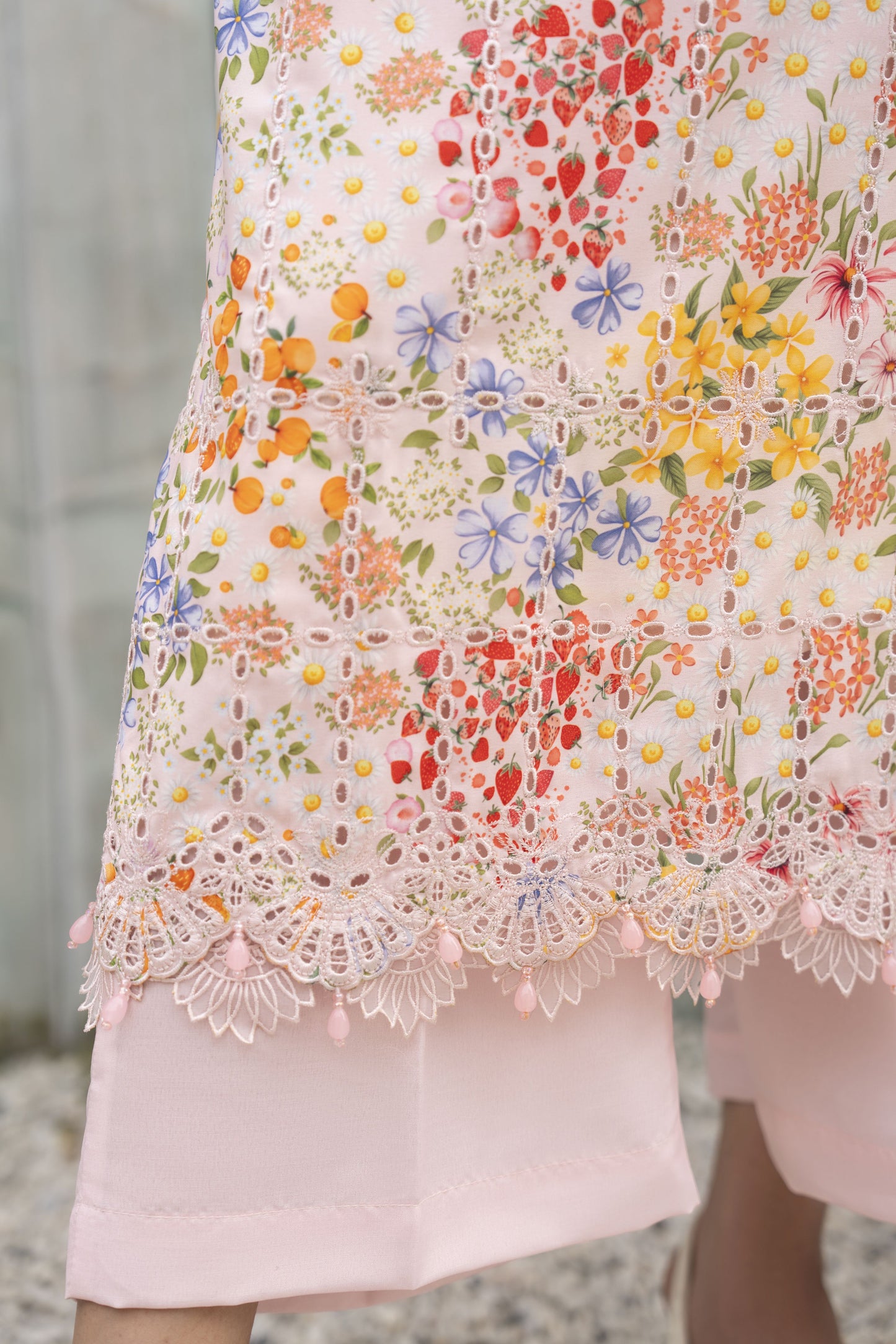 3pc Printed & Chikankari Embroidered Lawn Suit with Chiffon Dupatta RES8