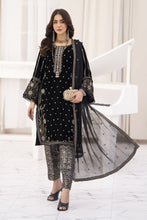 Makhmal by Gul Warun Black 3pc Velvet Embroidered Suit MBG6