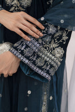 Makhmal by Gul Warun Navy Blue 3pc Velvet Embroidered Suit MBG3