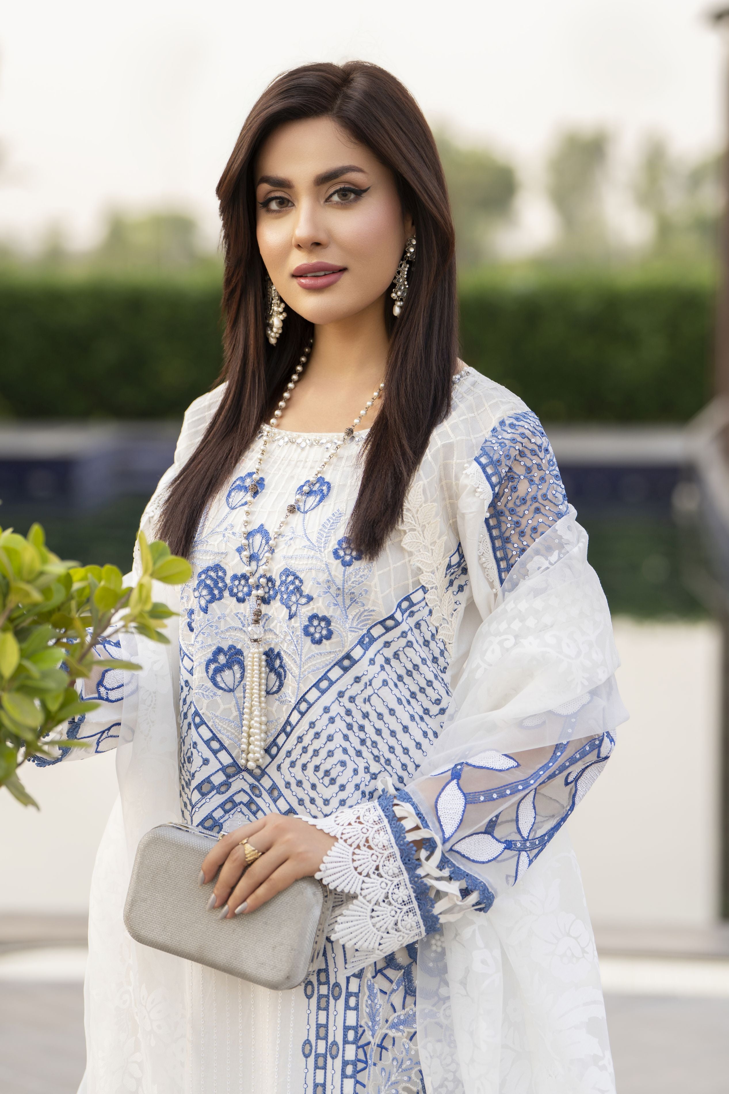 Raabtaa – A Silver Affair | Blue & White Chikankari Lawn Womenswear SRS01