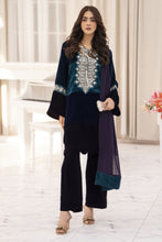 Makhmal by Gul Warun Teal and Navy 3pc Velvet Embroidered Suit MBG7