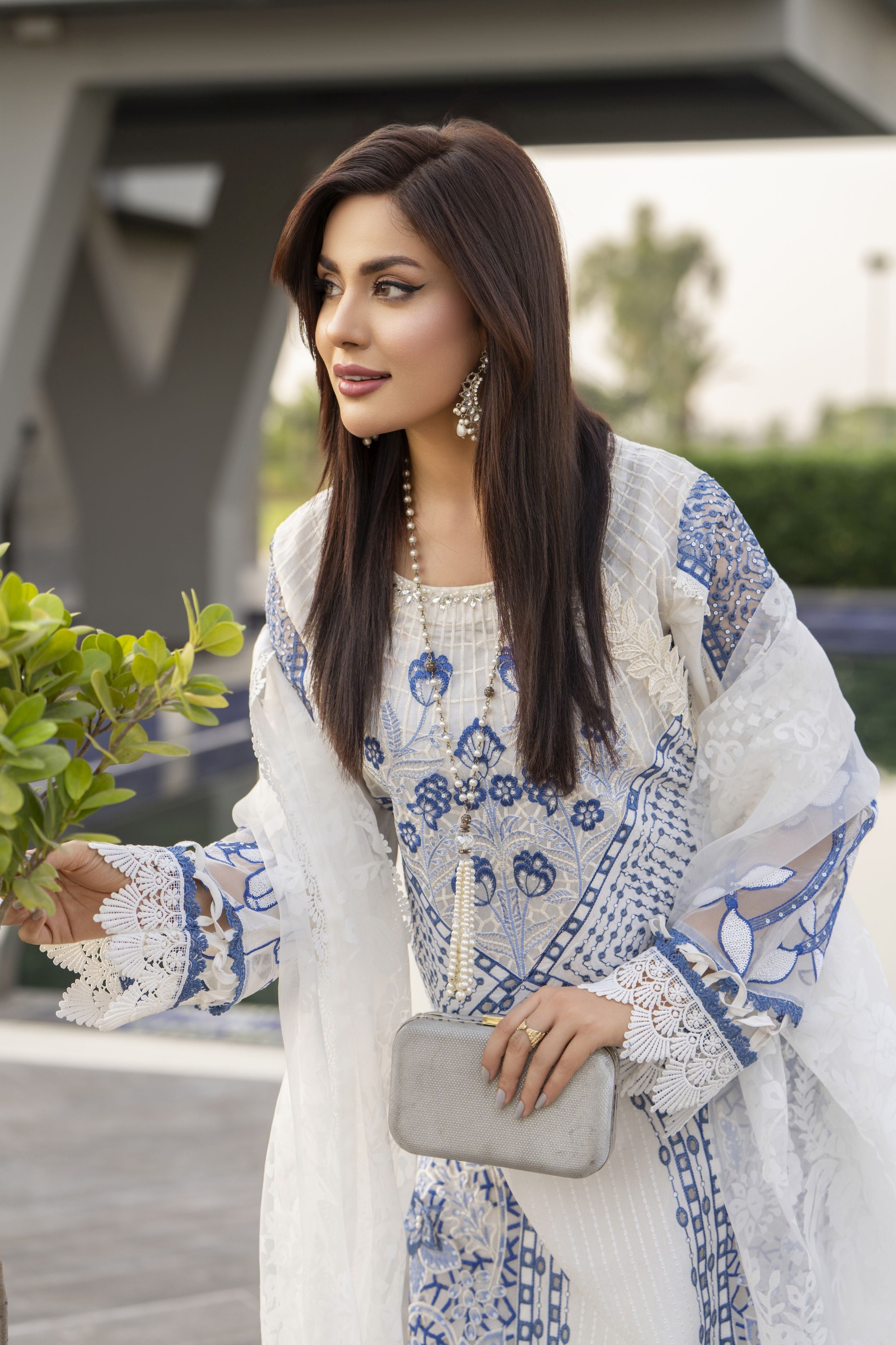 Raabtaa – A Silver Affair | Blue & White Chikankari Lawn Womenswear SRS01
