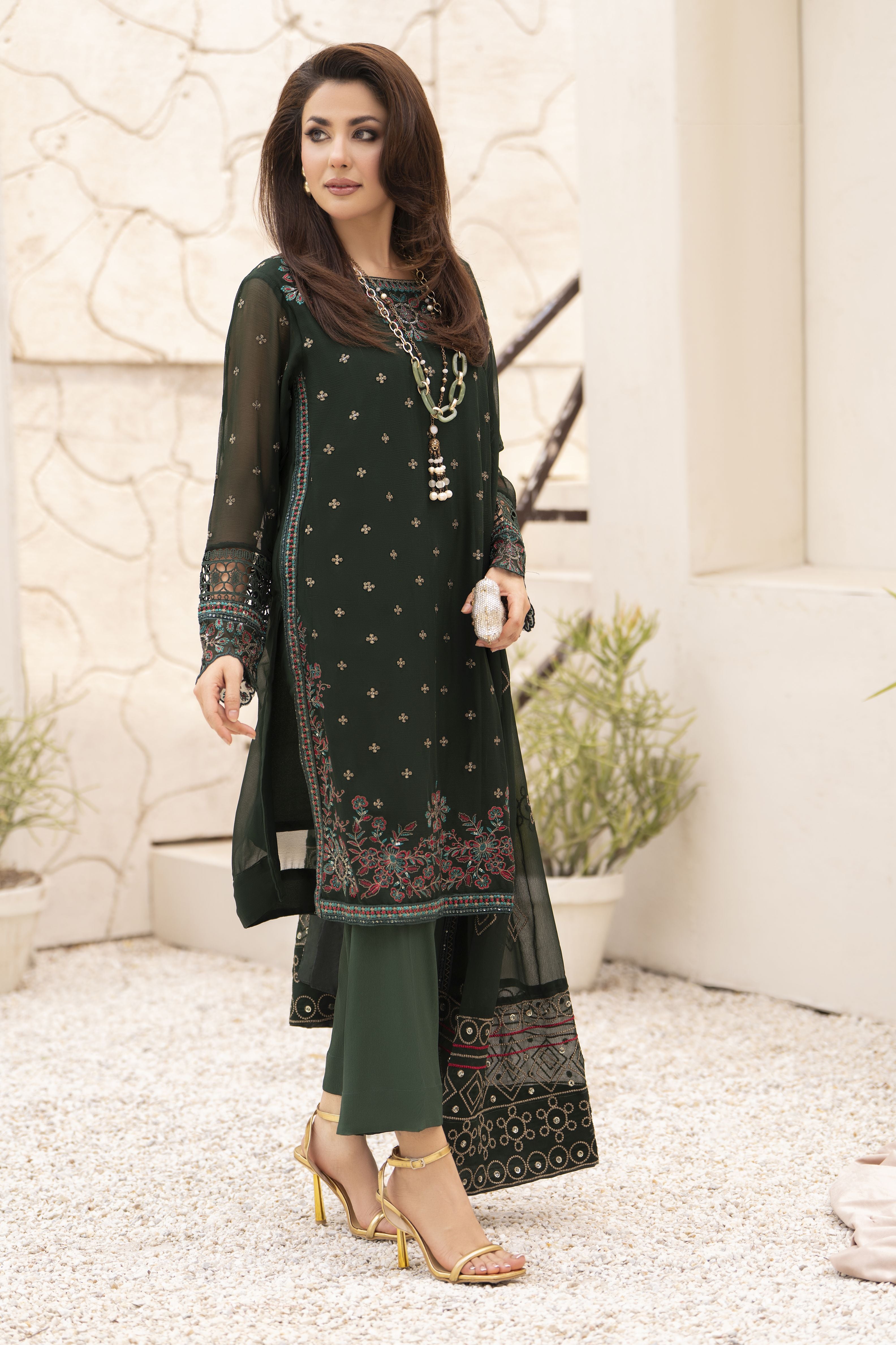Zareen by Gul Warun 3pc Chiffon Embroidered Suit – ZGW9