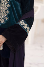 Makhmal by Gul Warun Teal and Navy 3pc Velvet Embroidered Suit MBG7