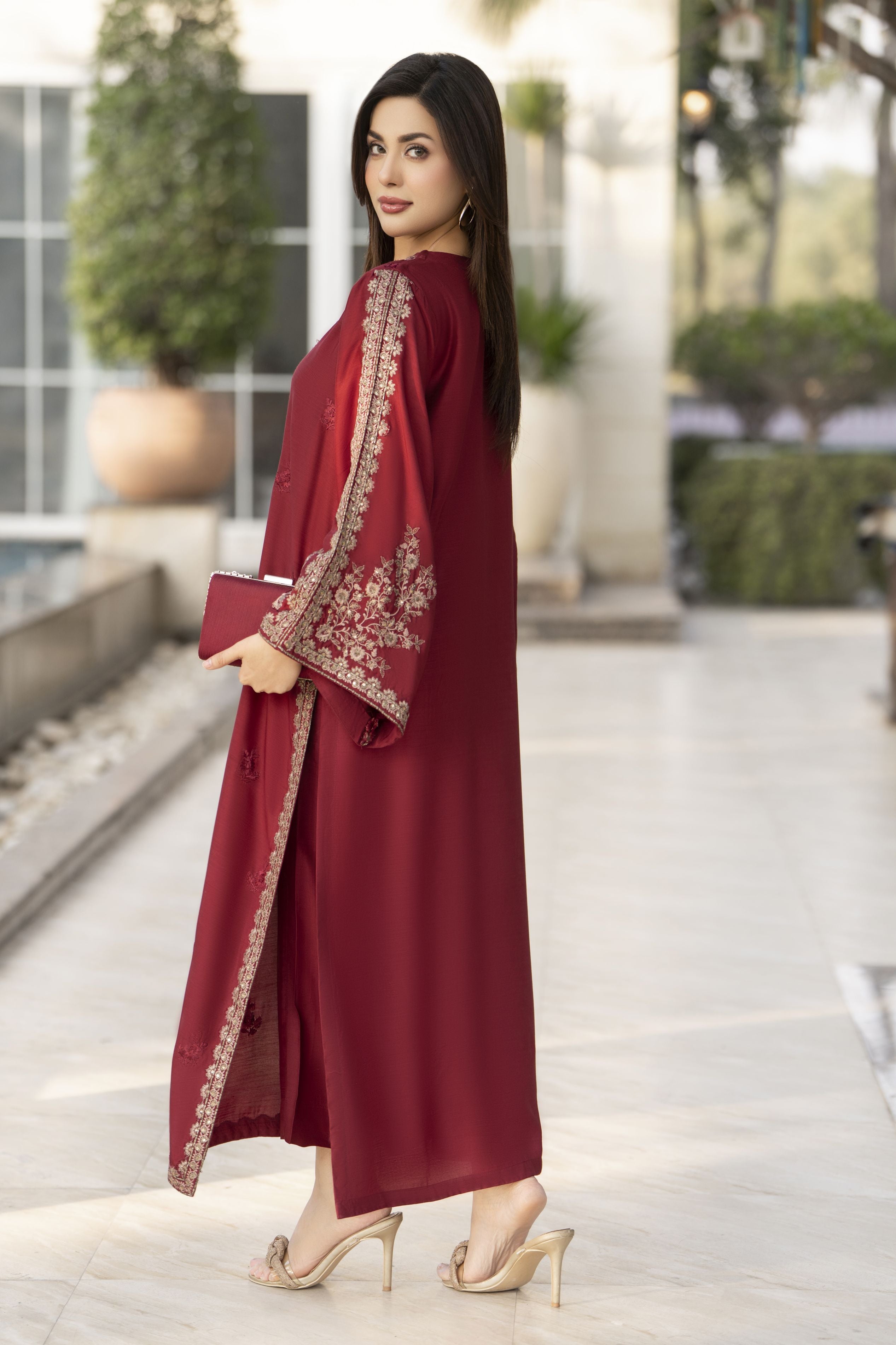 Glow by Hemline – Embroidered Viscose Ready to Wear 2PC Suit Glow11