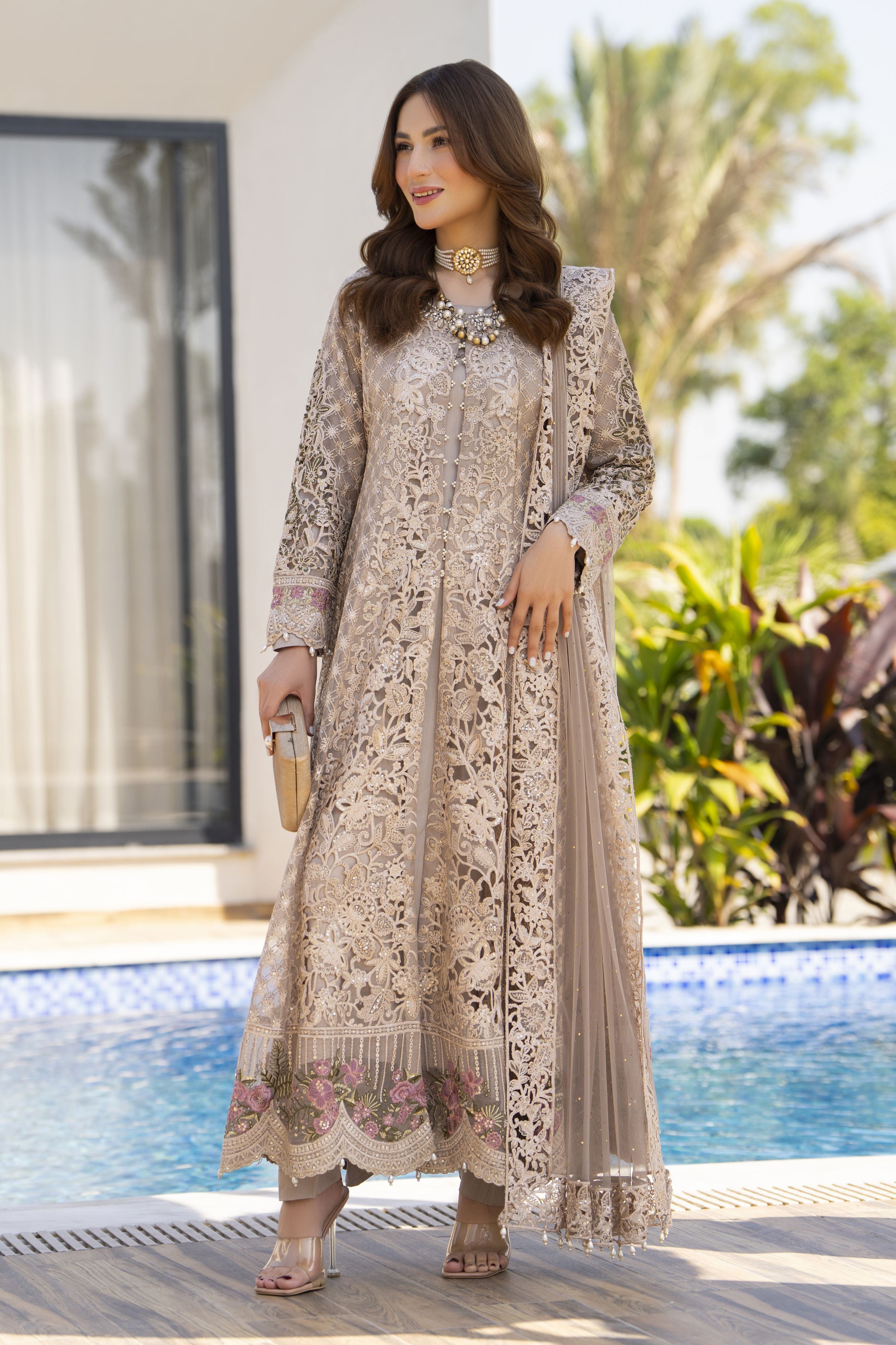 Zaiwaraat by Arwah – Embroidered Organza Gown with Net Dupatta – ZWR09