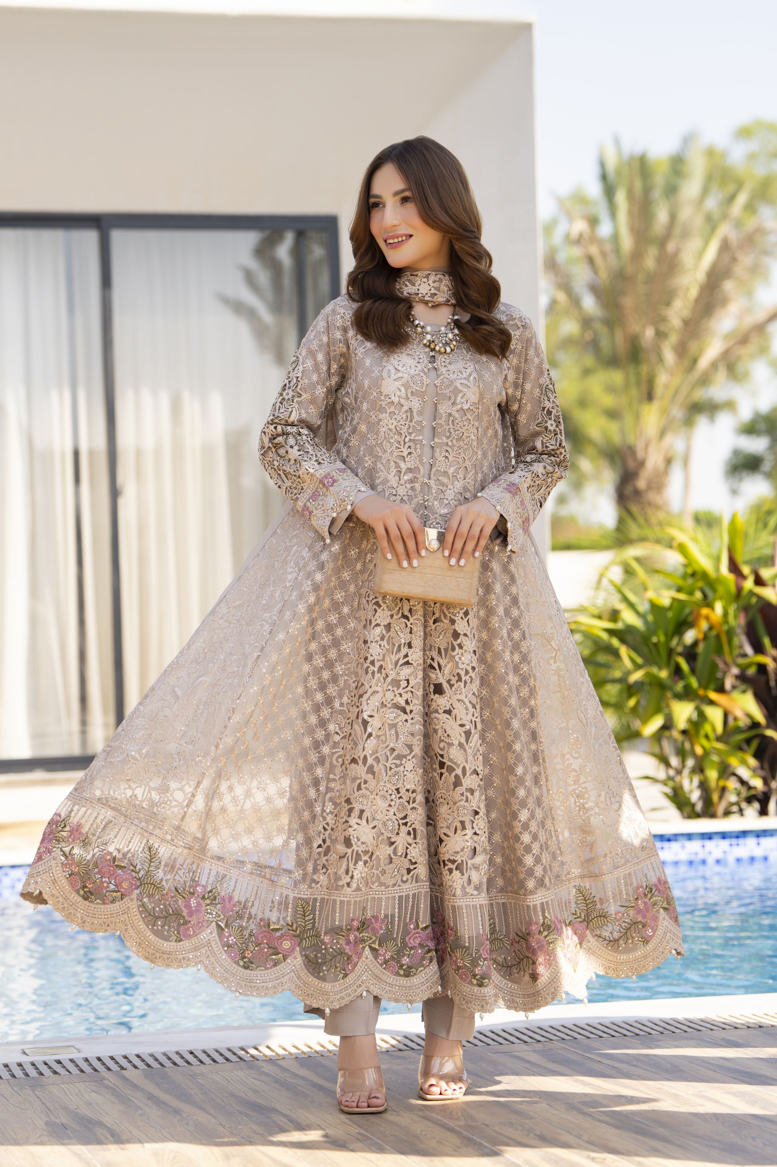 Zaiwaraat by Arwah – Embroidered Organza Gown with Net Dupatta – ZWR09