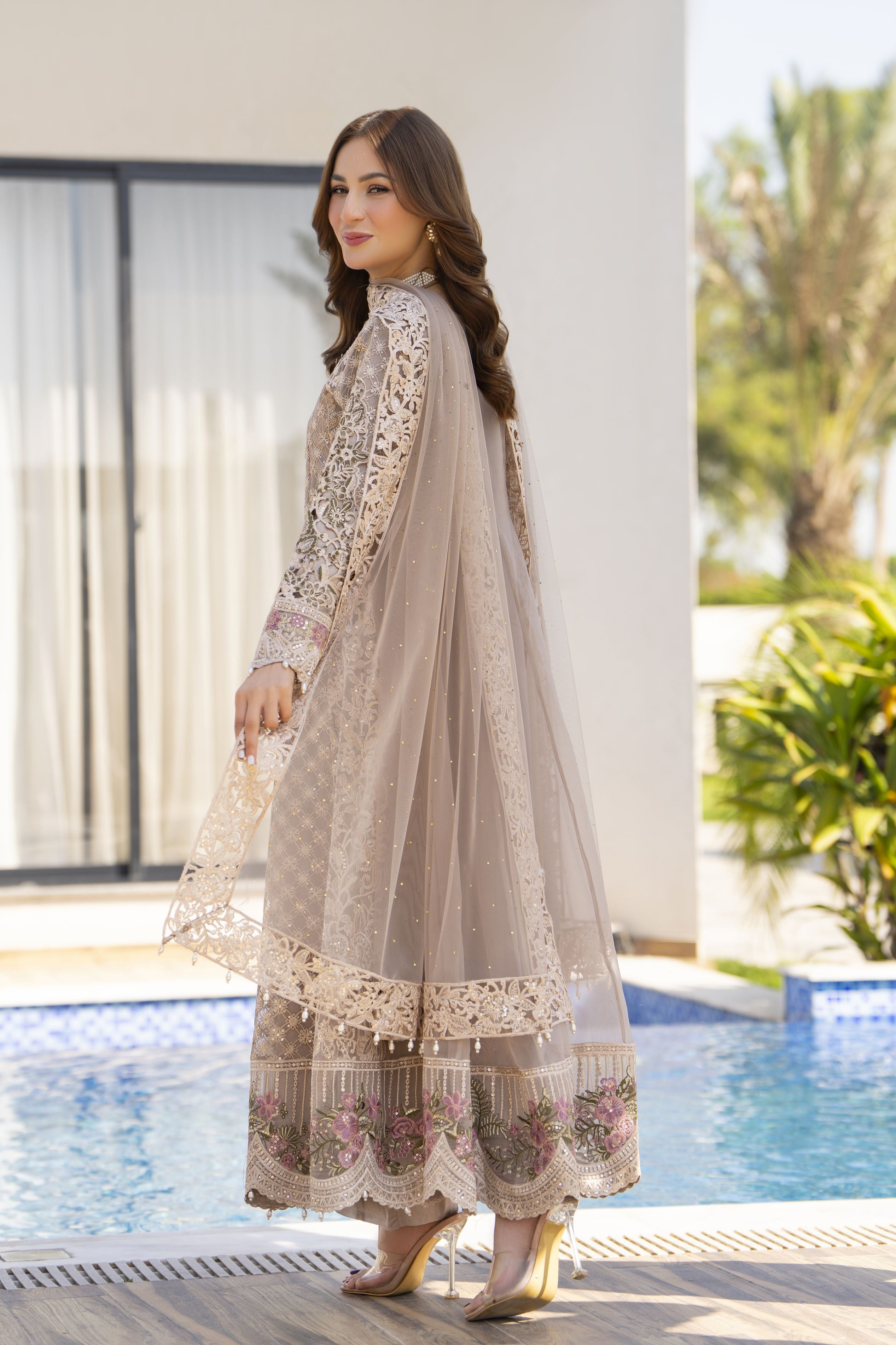 Zaiwaraat by Arwah – Embroidered Organza Gown with Net Dupatta – ZWR09