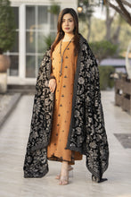 Luxury Embroidered Velvet Shawl for Women – Black VS5