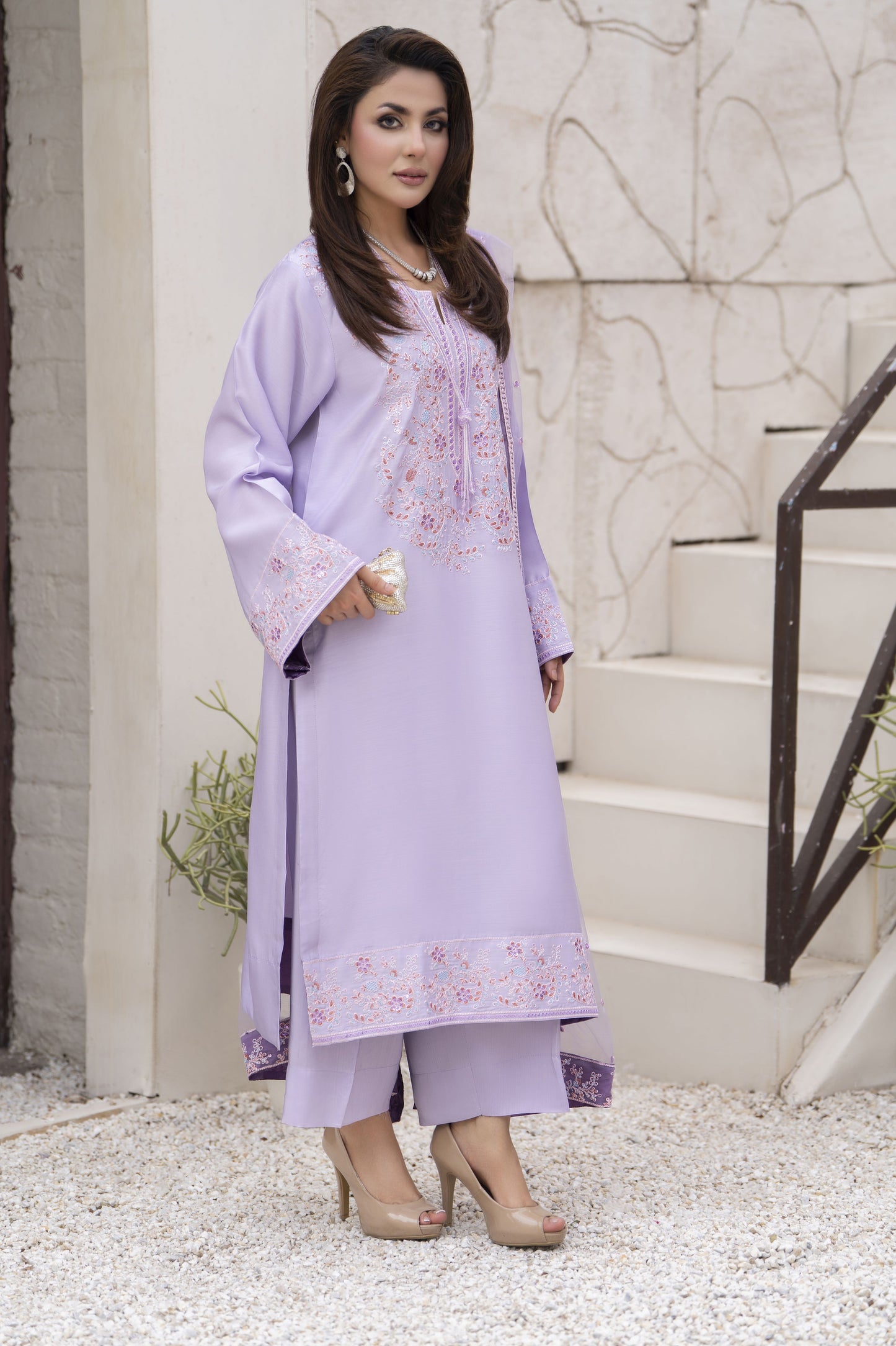 Zareen by Gul Warun 3pc Viscose Embroidered Suit – ZGW5