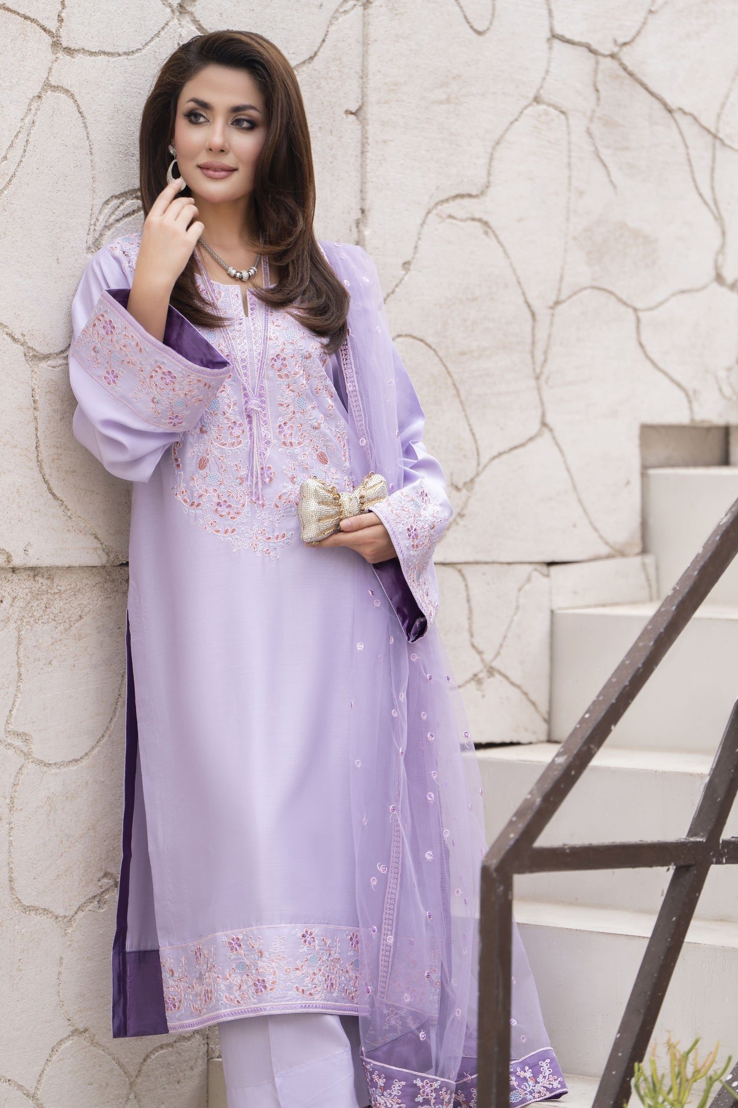 Zareen by Gul Warun 3pc Viscose Embroidered Suit – ZGW5
