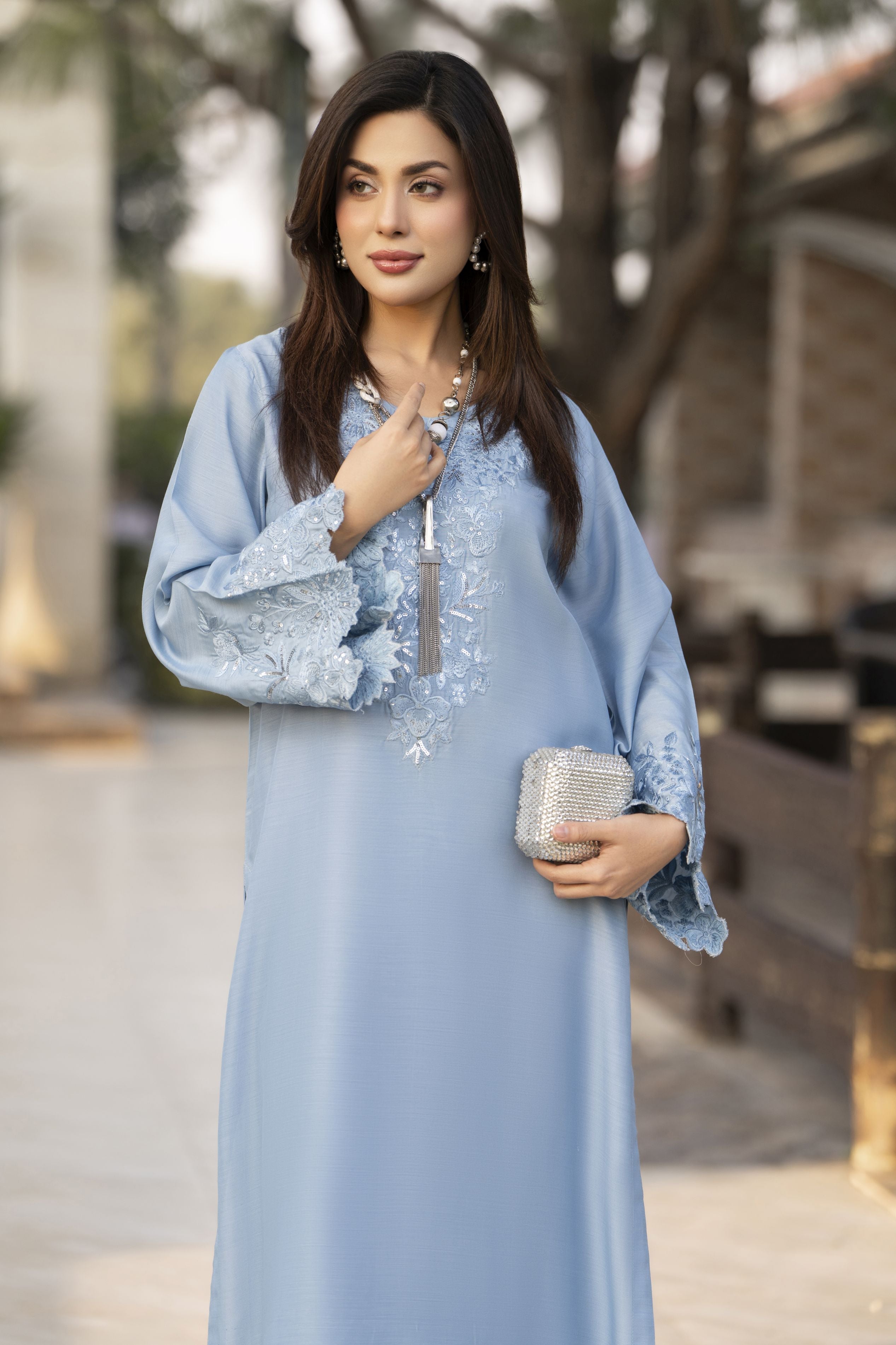 Glow by Hemline – Embroidered Viscose Ready to Wear 2PC Suit Glow8