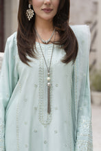 Zareen by Gul Warun 3pc Viscose Embroidered Suit – ZGW2