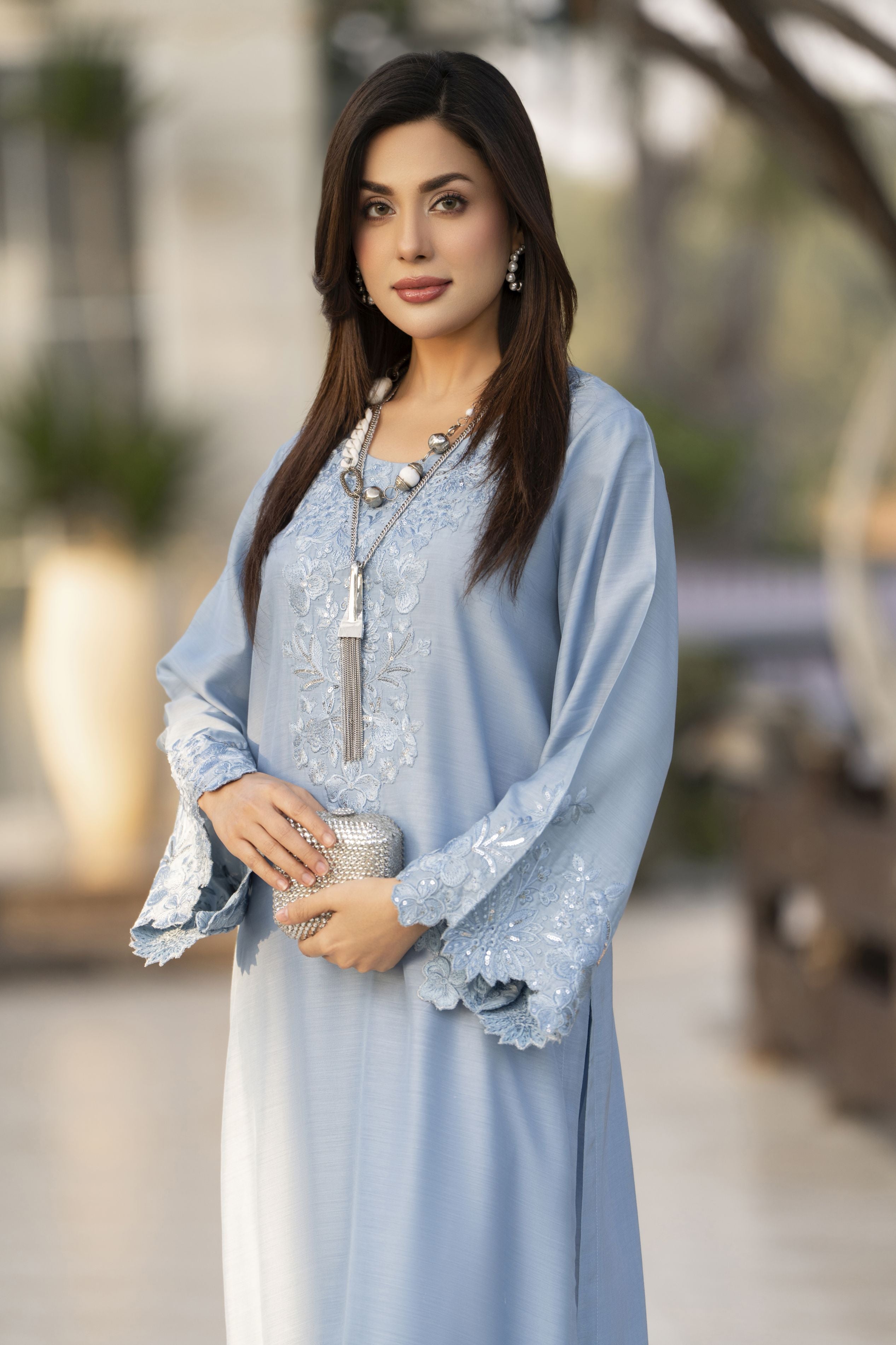 Glow by Hemline – Embroidered Viscose Ready to Wear 2PC Suit Glow8