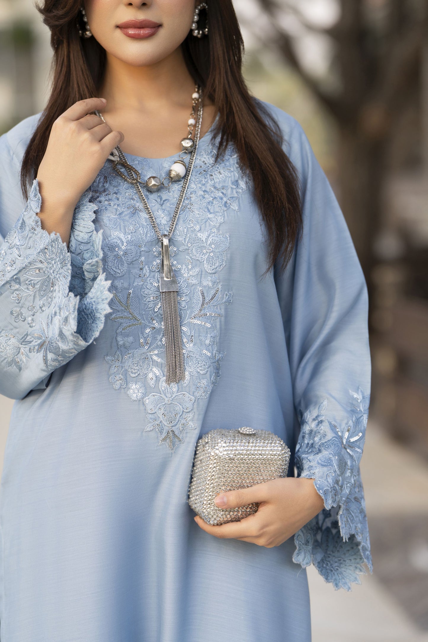 Glow by Hemline – Embroidered Viscose Ready to Wear 2PC Suit Glow8