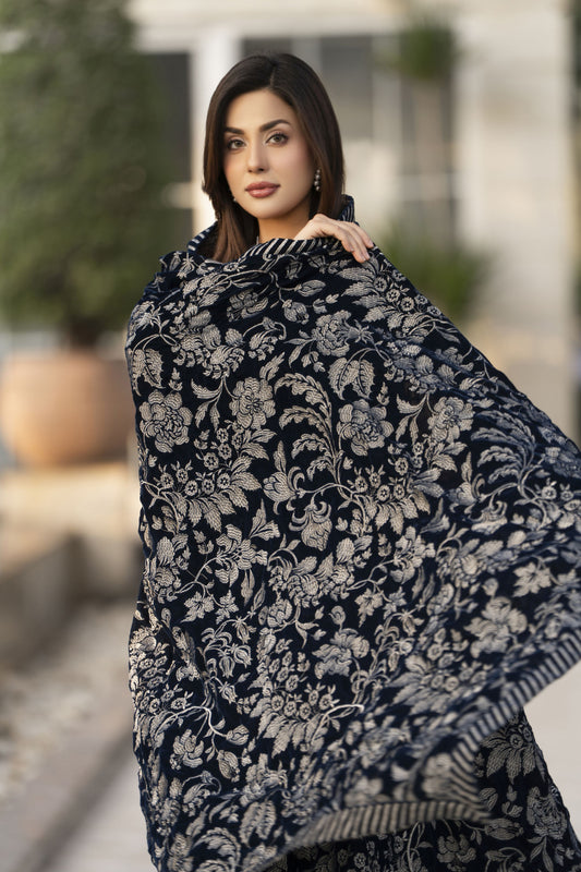 Luxury Embroidered Velvet Shawl for Women – Zinc VS6