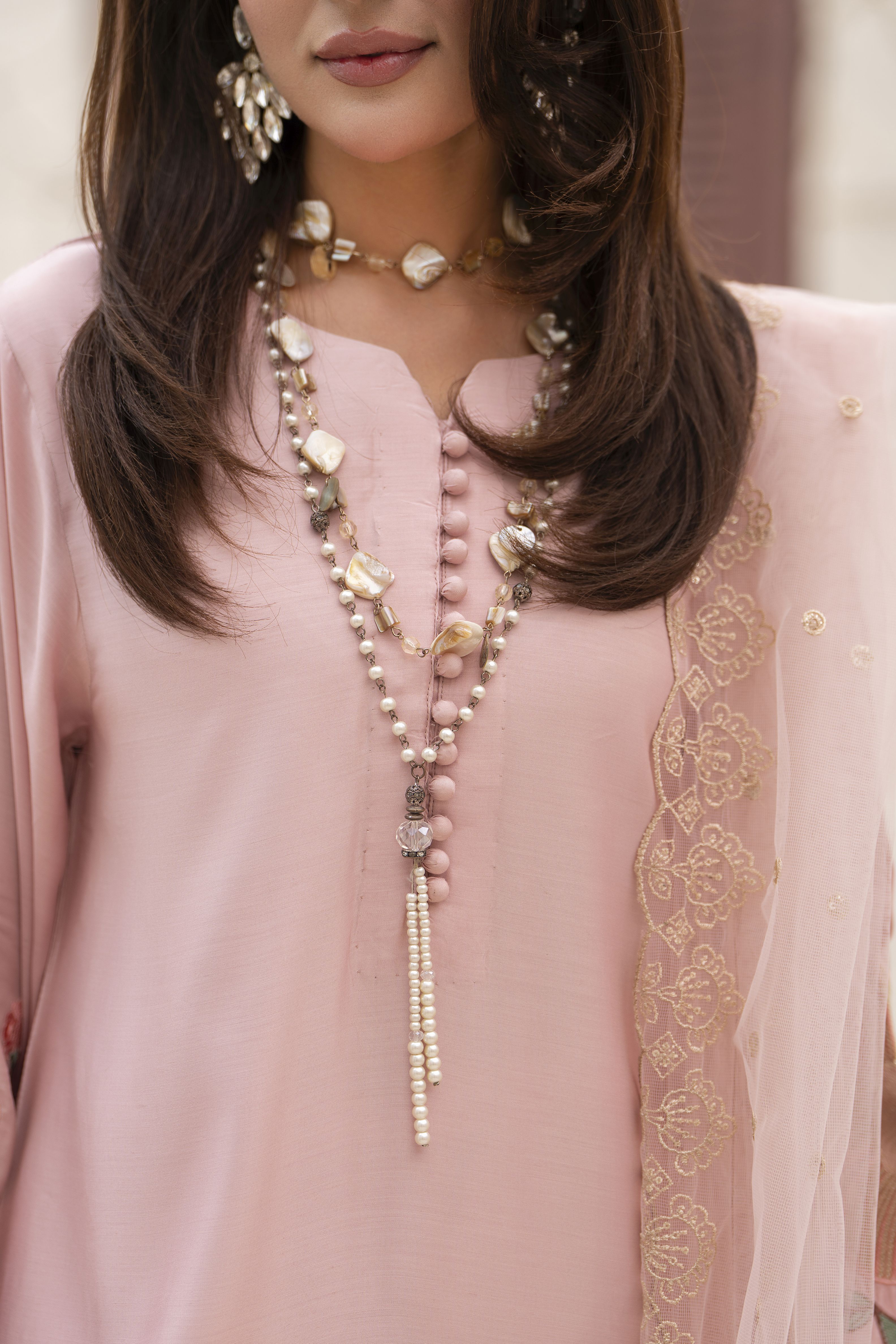 Zareen by Gul Warun 3pc Viscose Embroidered Suit – ZGW1