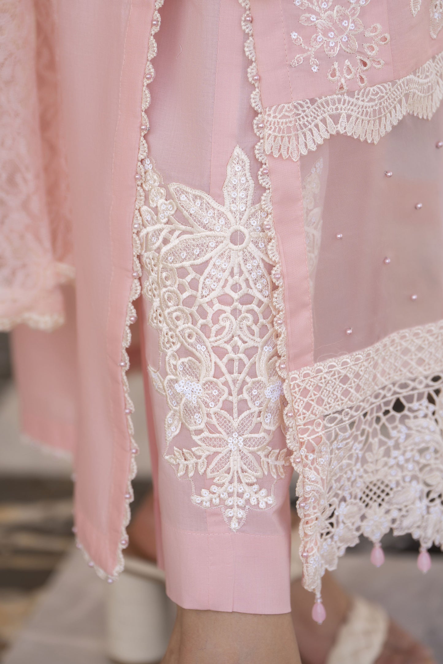 Arwah Aureen AA6 3pc Pink Boring Embroidered Cotton Suit with Net Dupatta