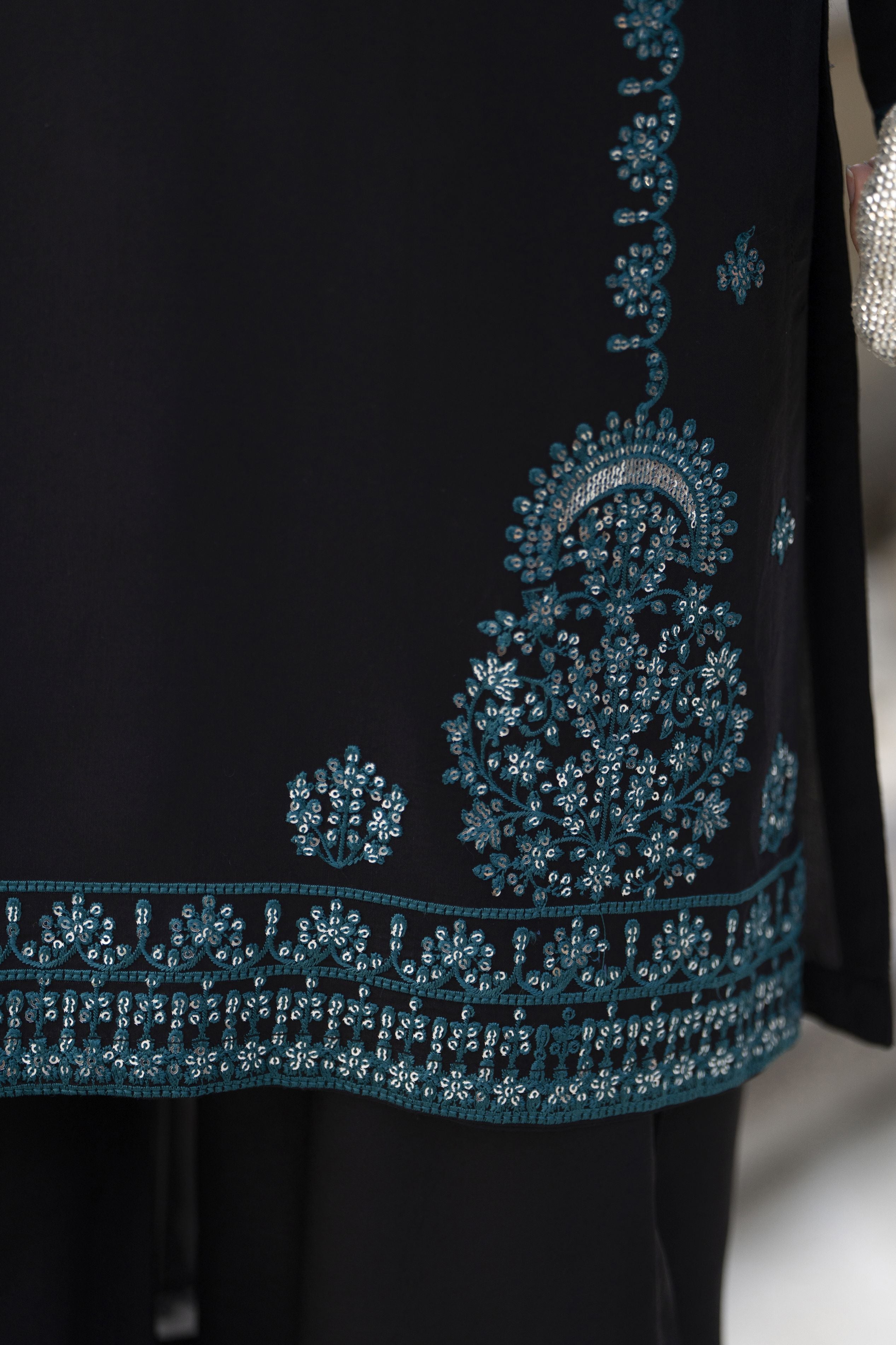 Glow by Hemline – 3PC Raw Silk Embroidered Ready to Wear Suit Glow7