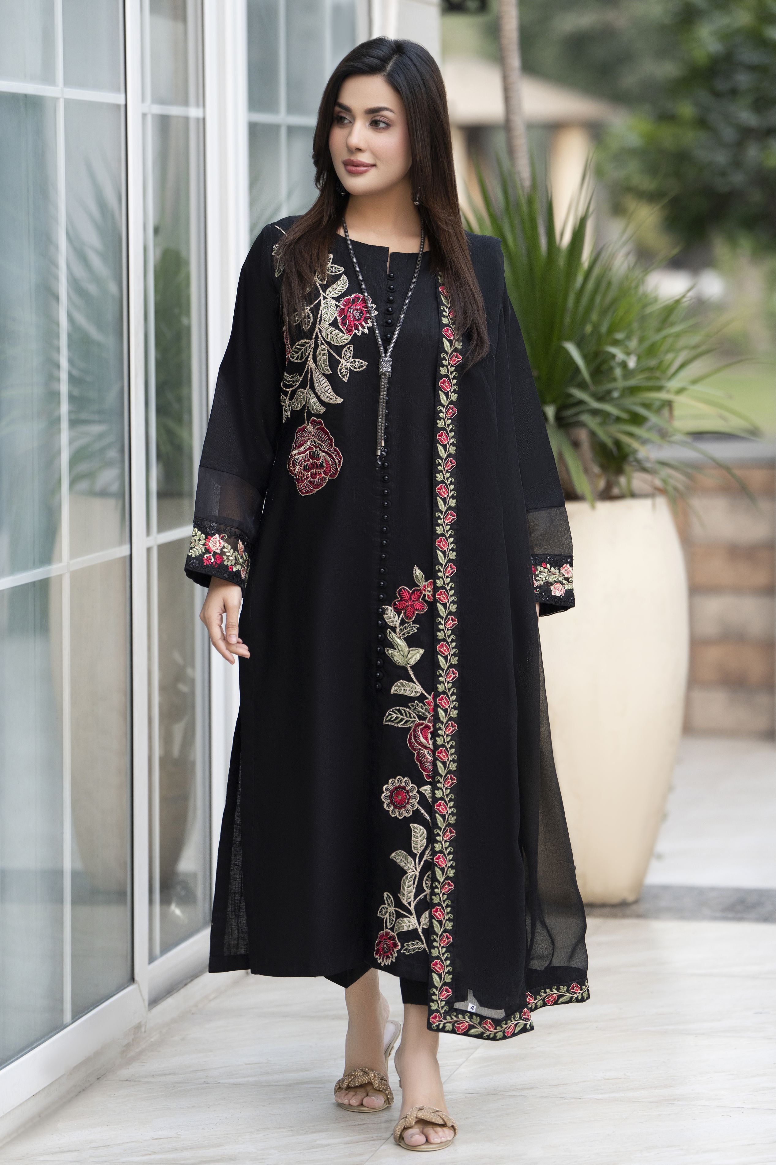 Zaiwa 3pc Khaddar Embroidered Long Shirt Suit with Chiffon Dupatta ZWL15