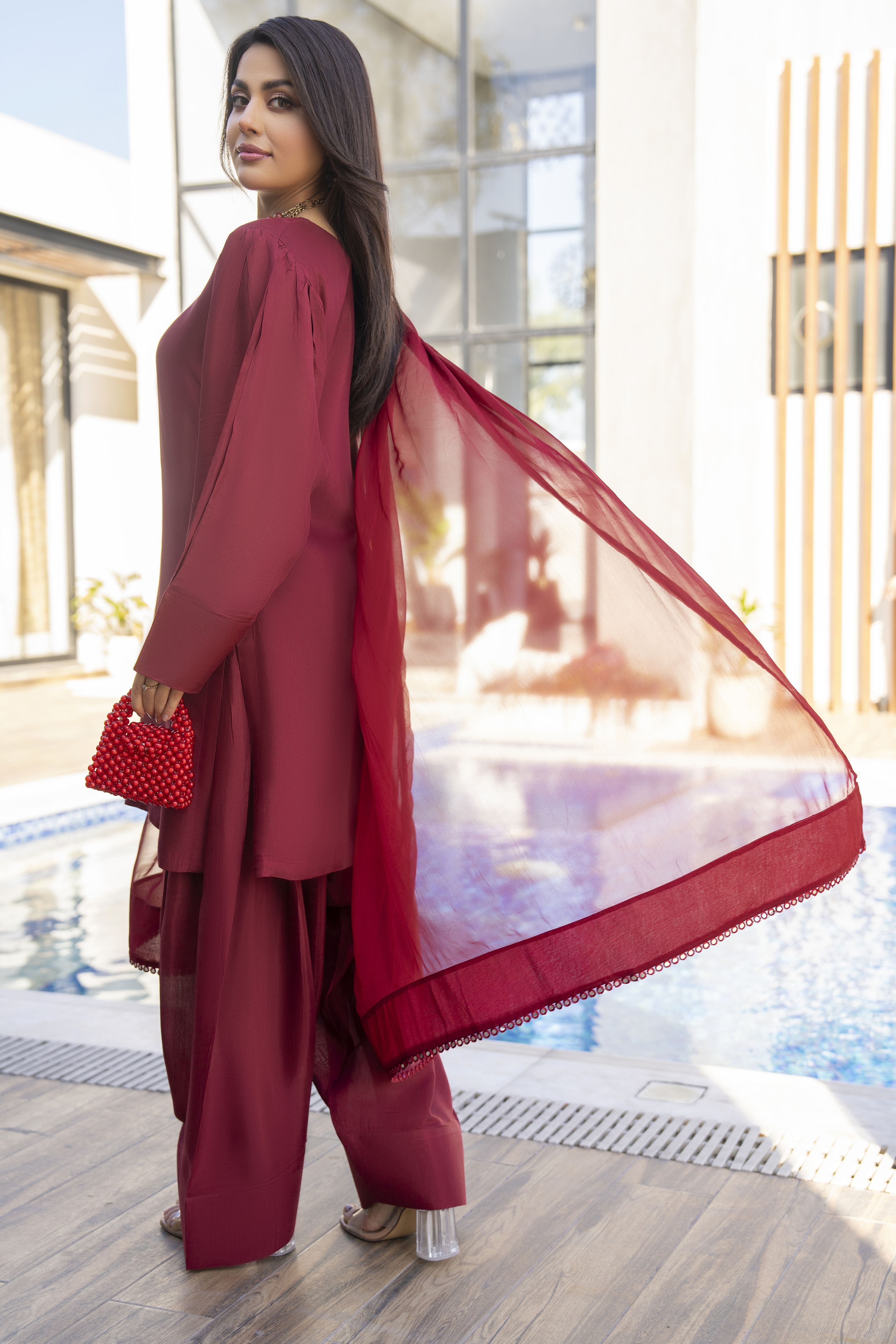 Aabpara’s Timeless Farshi Charm – FTA5