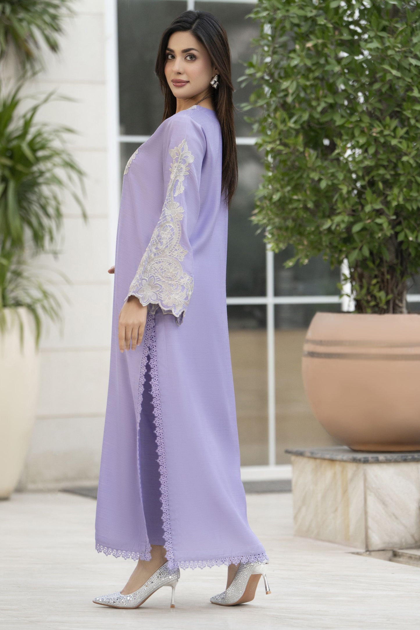 Glow by Hemline – Embroidered Viscose Ready-to-Wear 2PC Suit Glow2