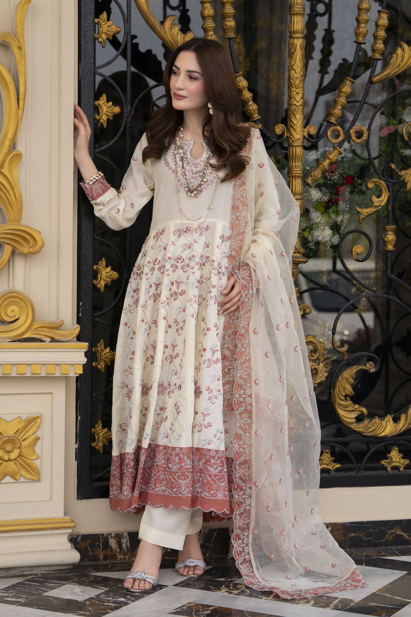 Threads of Love by Hemline – TOL8 Mother Daughter Matching Frock
