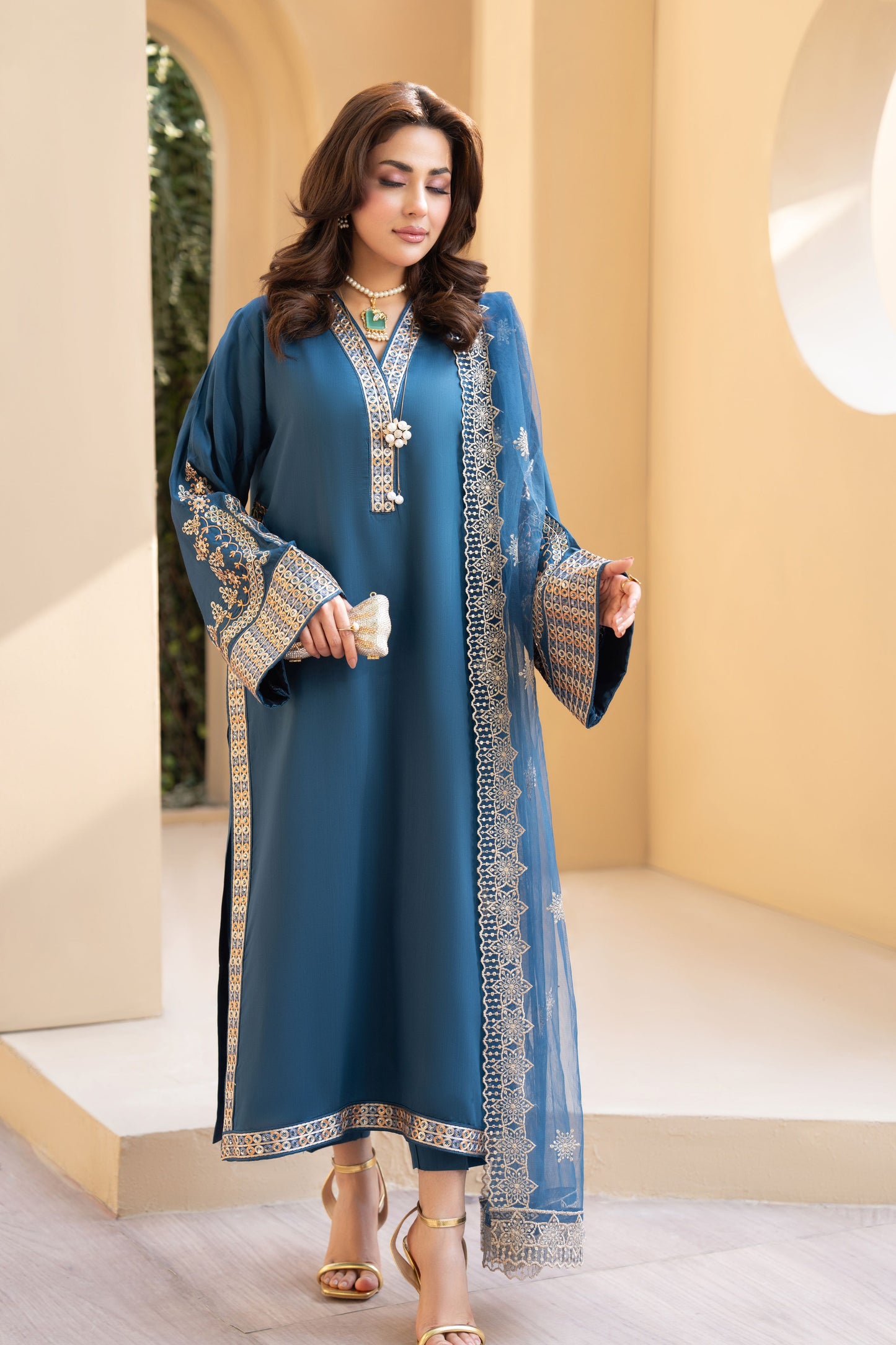 ZZ6 Zimal Zephira Teal Embroidered 3pc Viscose Designer Suit