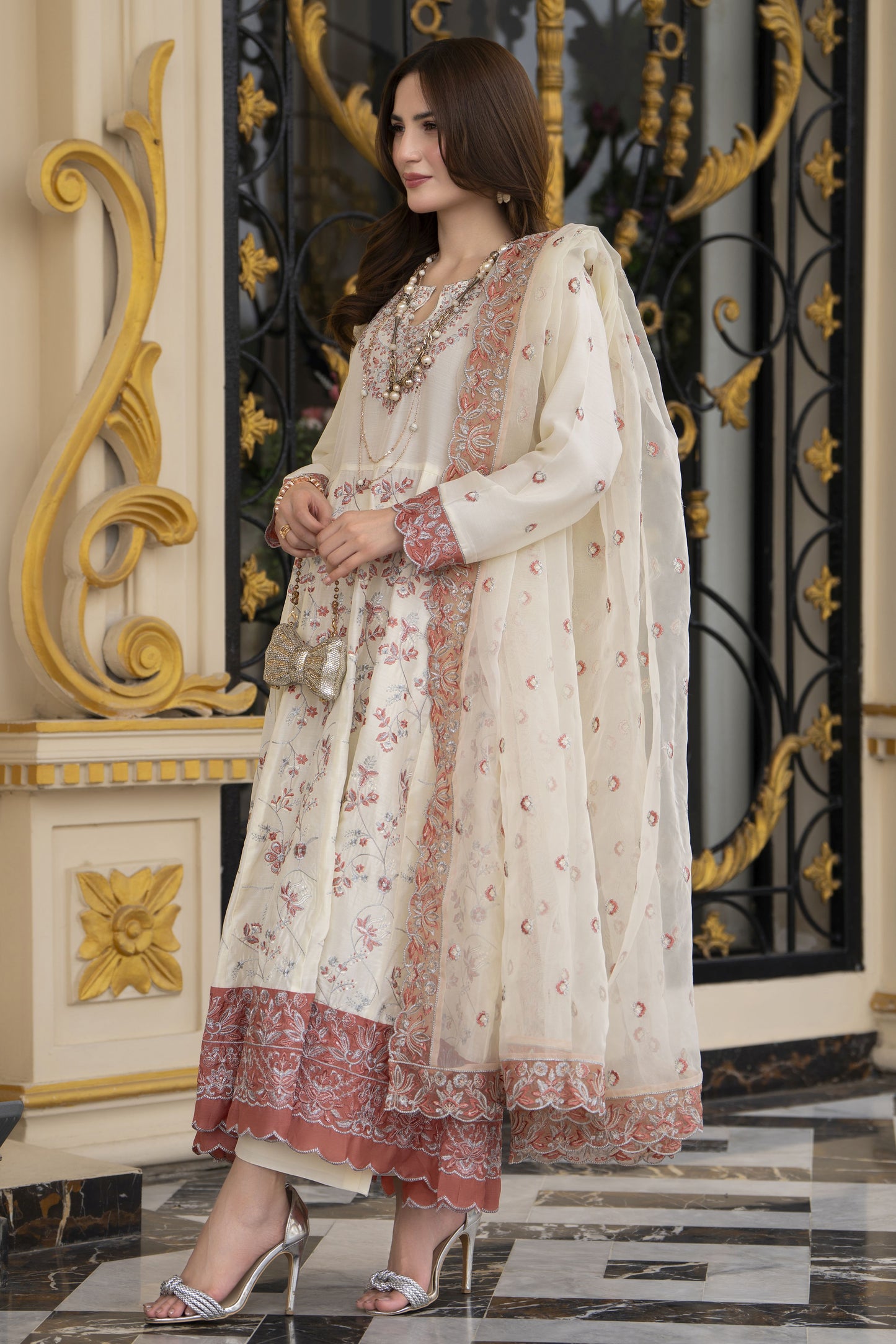 Threads of Love by Hemline – TOL8 Mother Daughter Matching Frock
