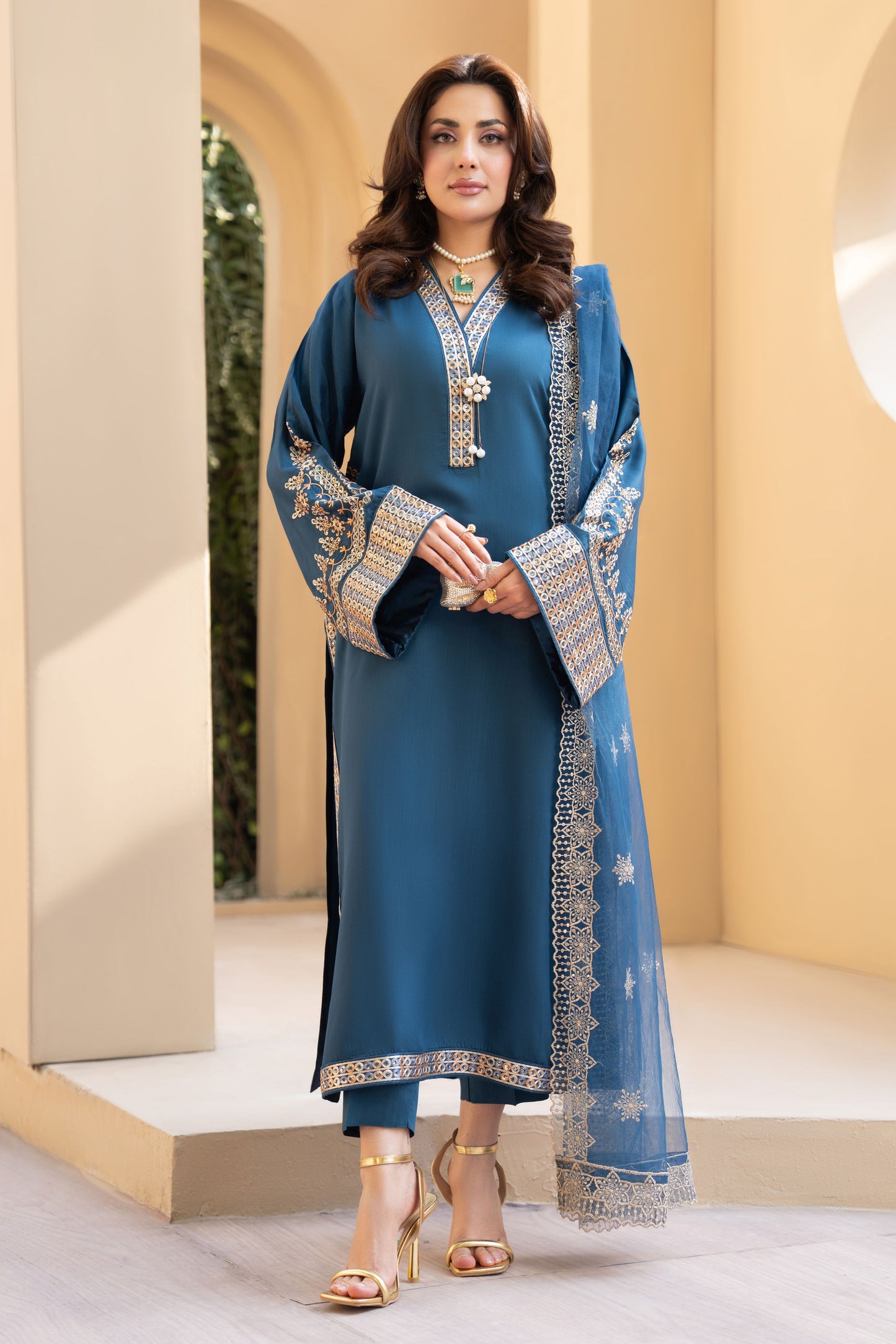 ZZ6 Zimal Zephira Teal Embroidered 3pc Viscose Designer Suit