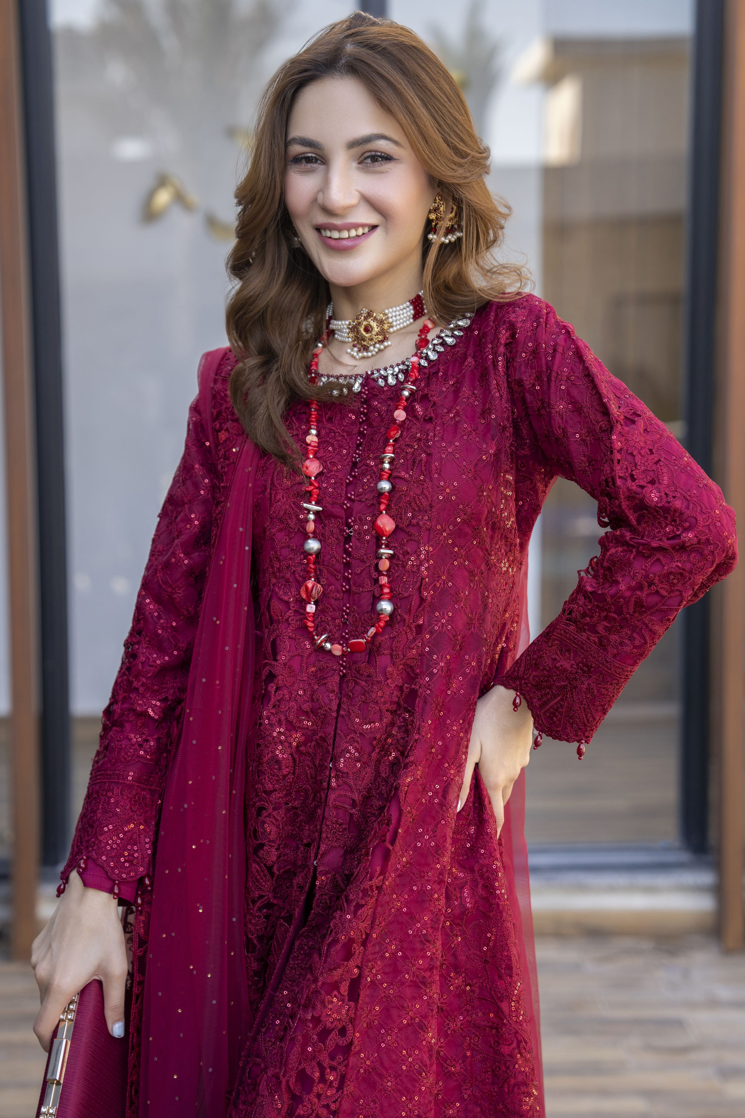 Zaiwaraat by Arwah – Maroon Embroidered Organza Gown with Beaded Dupatta – ZWR12