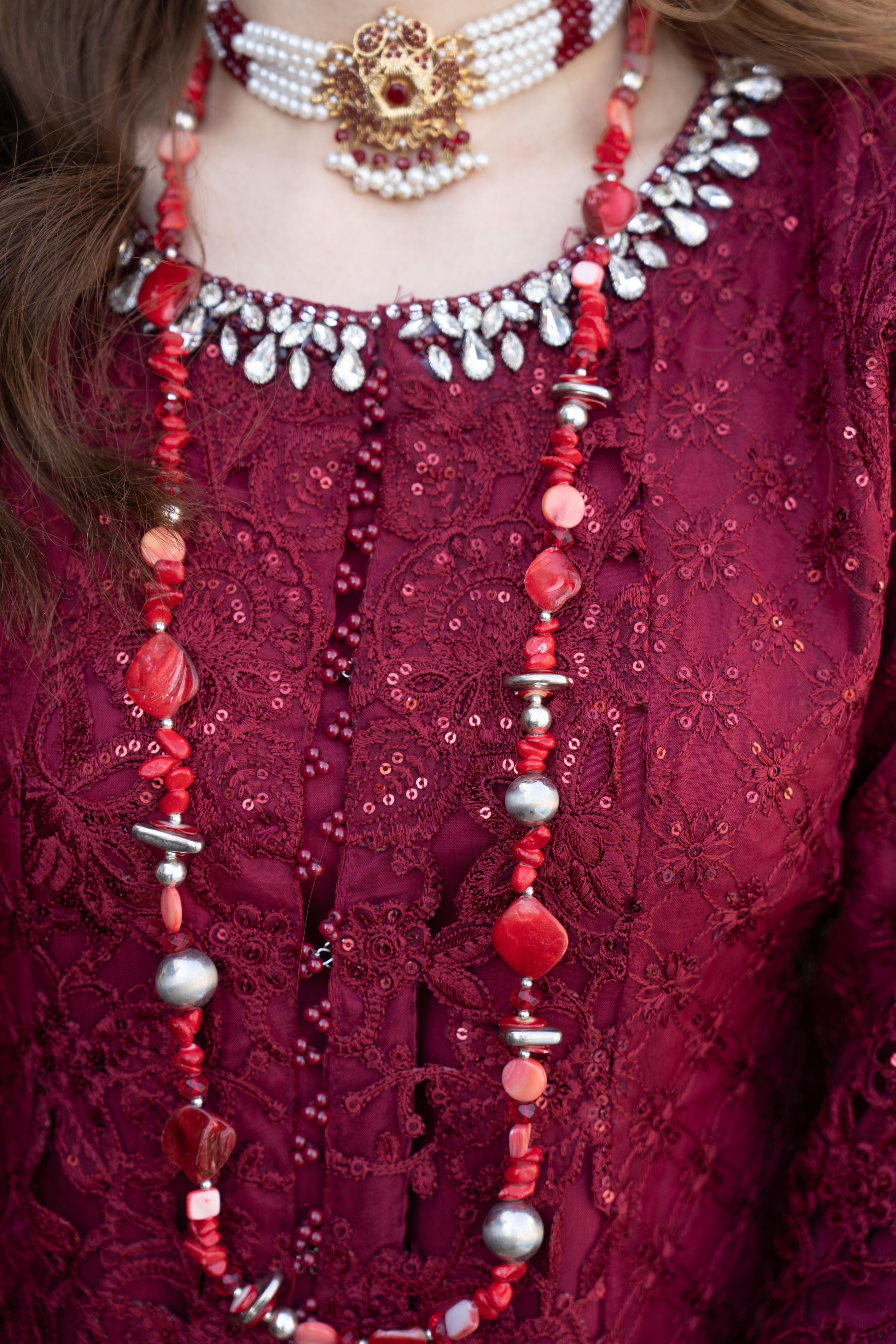 Zaiwaraat by Arwah – Maroon Embroidered Organza Gown with Beaded Dupatta – ZWR12