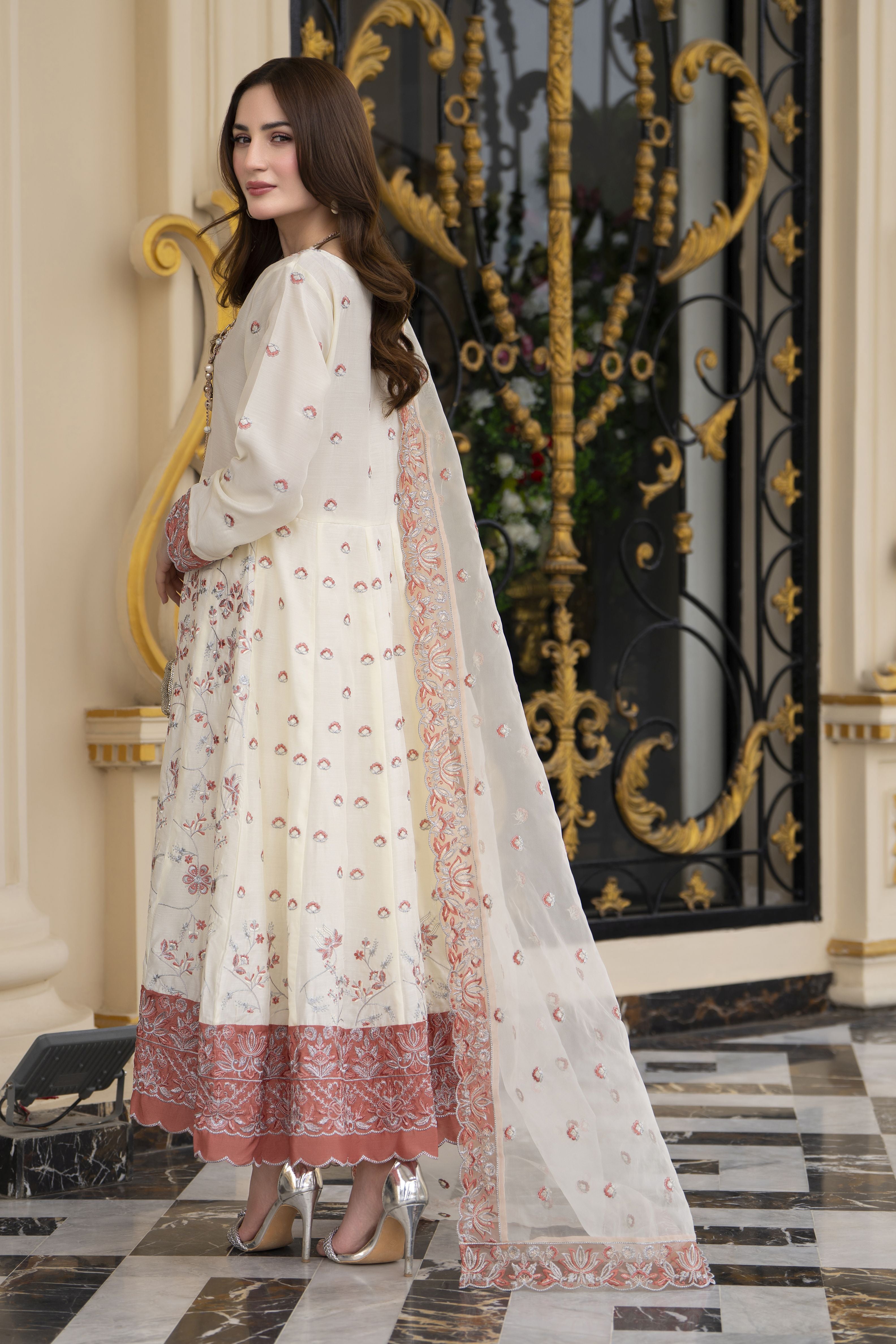 Threads of Love by Hemline – TOL8 Mother Daughter Matching Frock