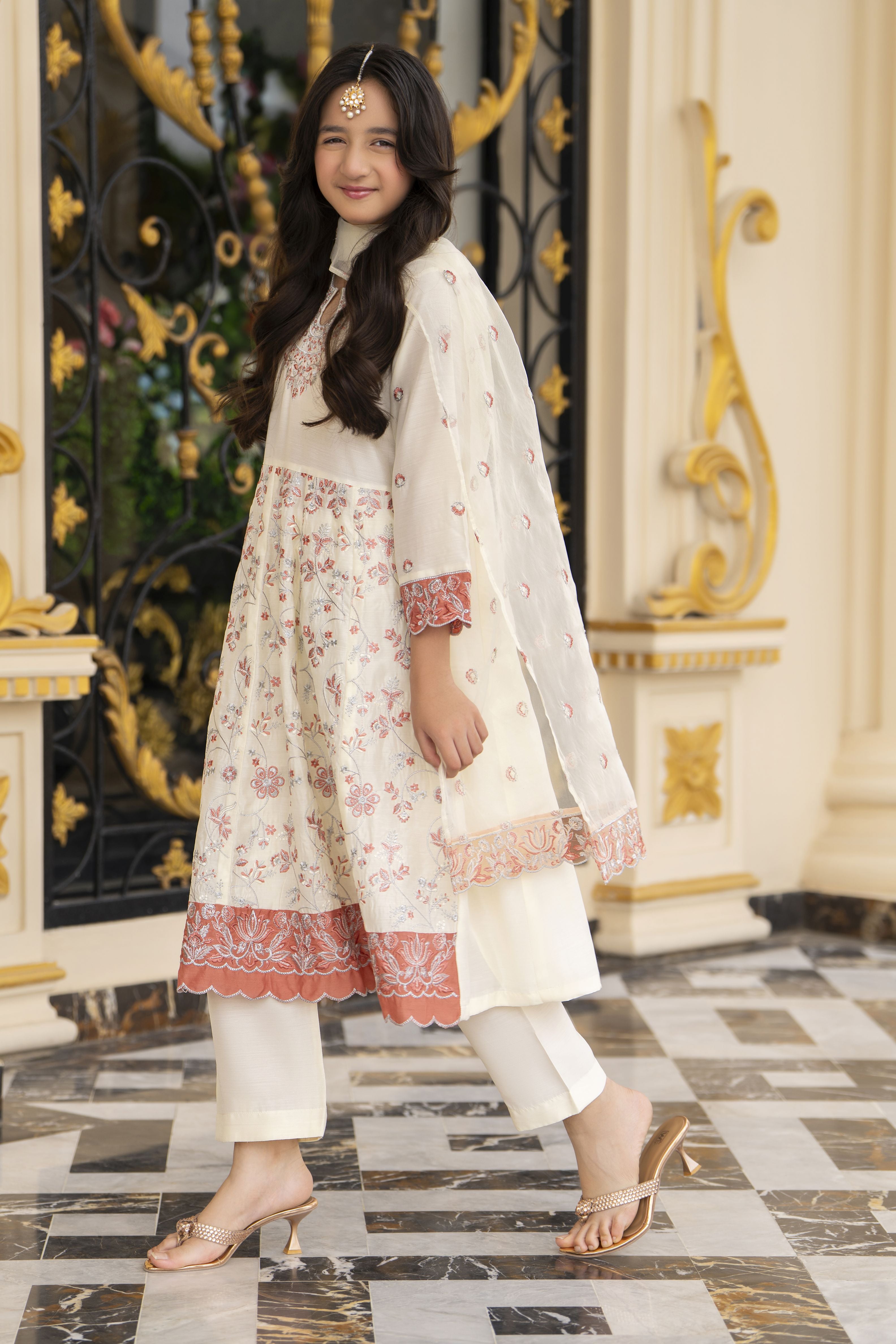 Threads of Love by Hemline – TOL8 Mother Daughter Matching Frock