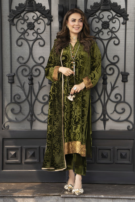 French Velvet Long Shirt 3pc Suit with Palachi Shawl – Gul Warun FNG2