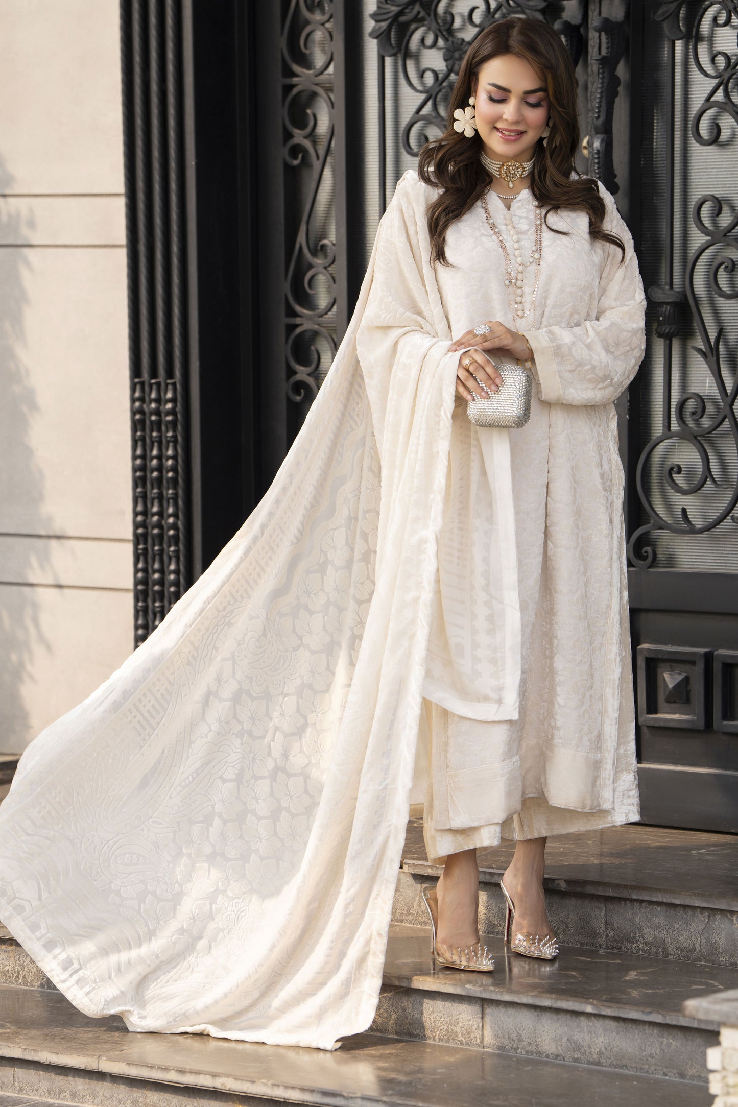 French Velvet Long Shirt 3pc Suit with Palachi Shawl – Gul Warun FNG10